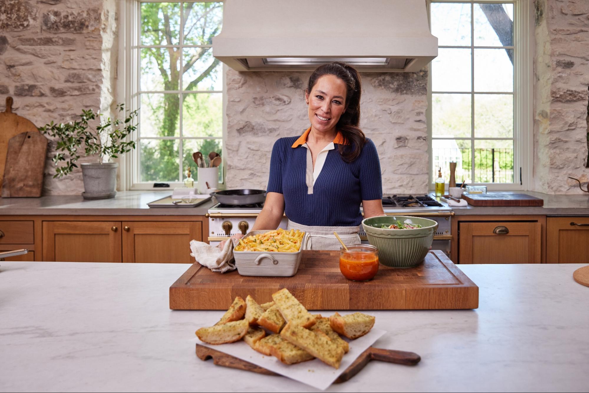 Magnoliass Table with Joanna Gaines: Season 8, Episode 6