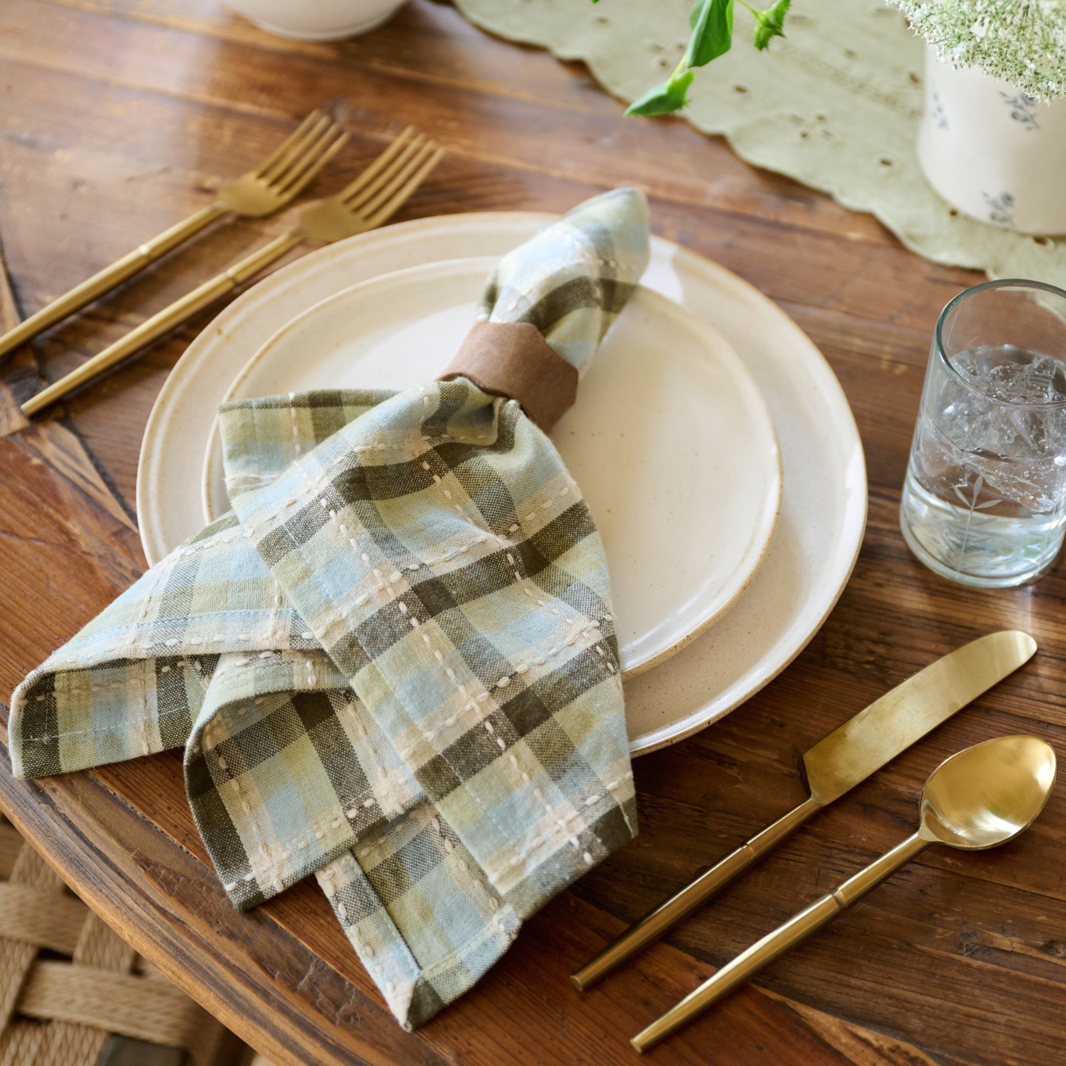 shop kitchen and tabletop
