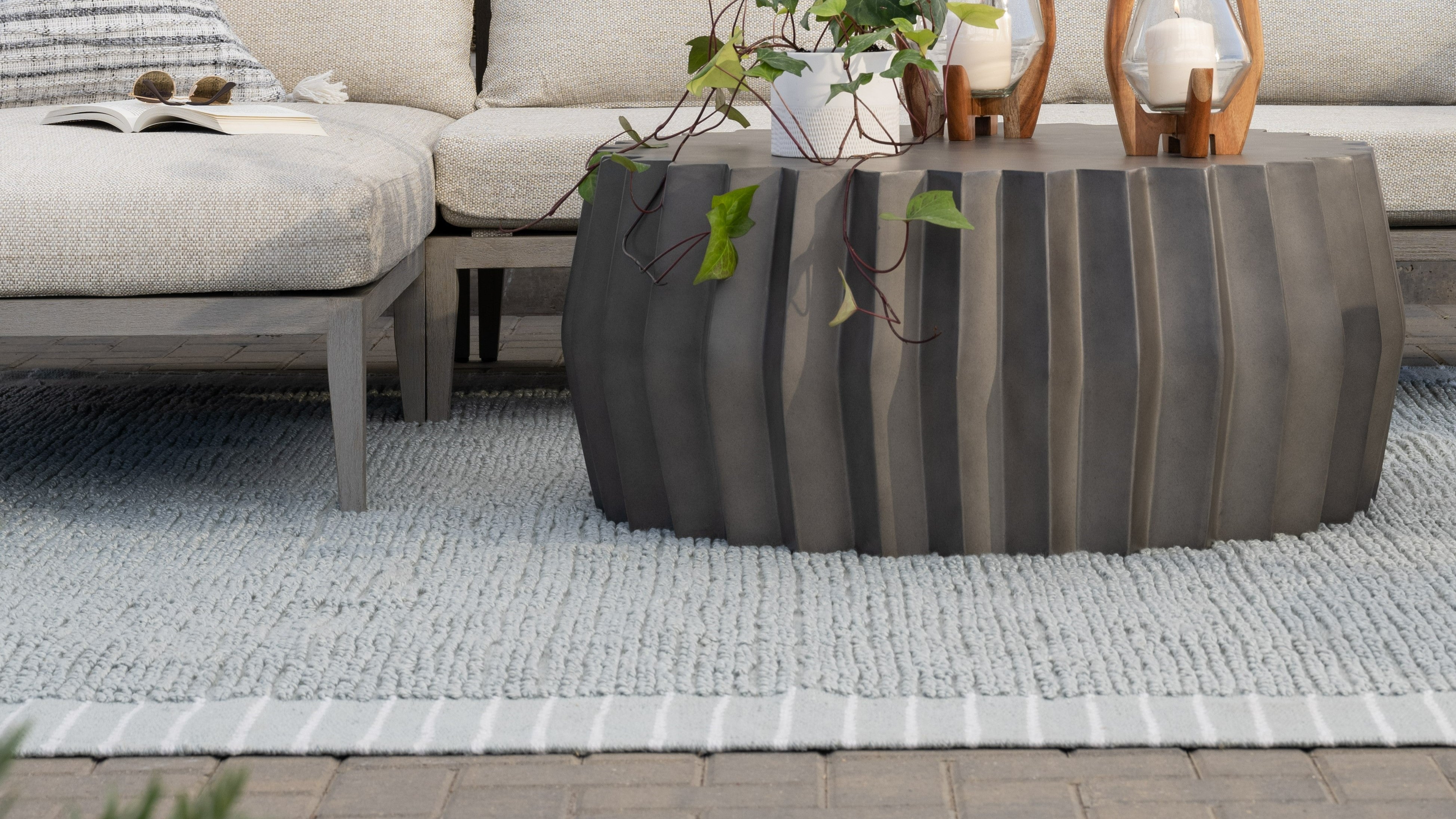 shop outdoor rugs
