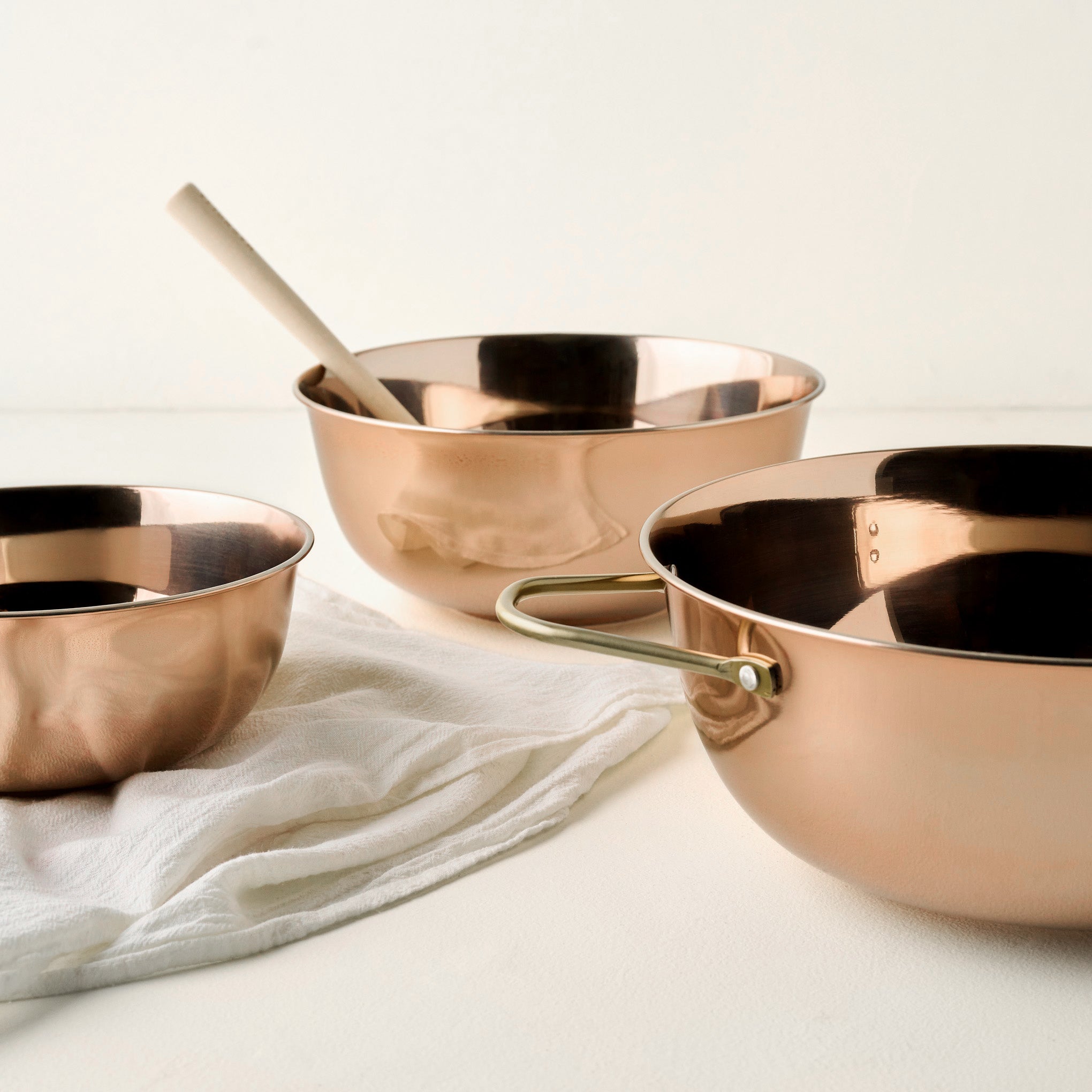Magnoliass Copper Mixing Bowl Set of Three