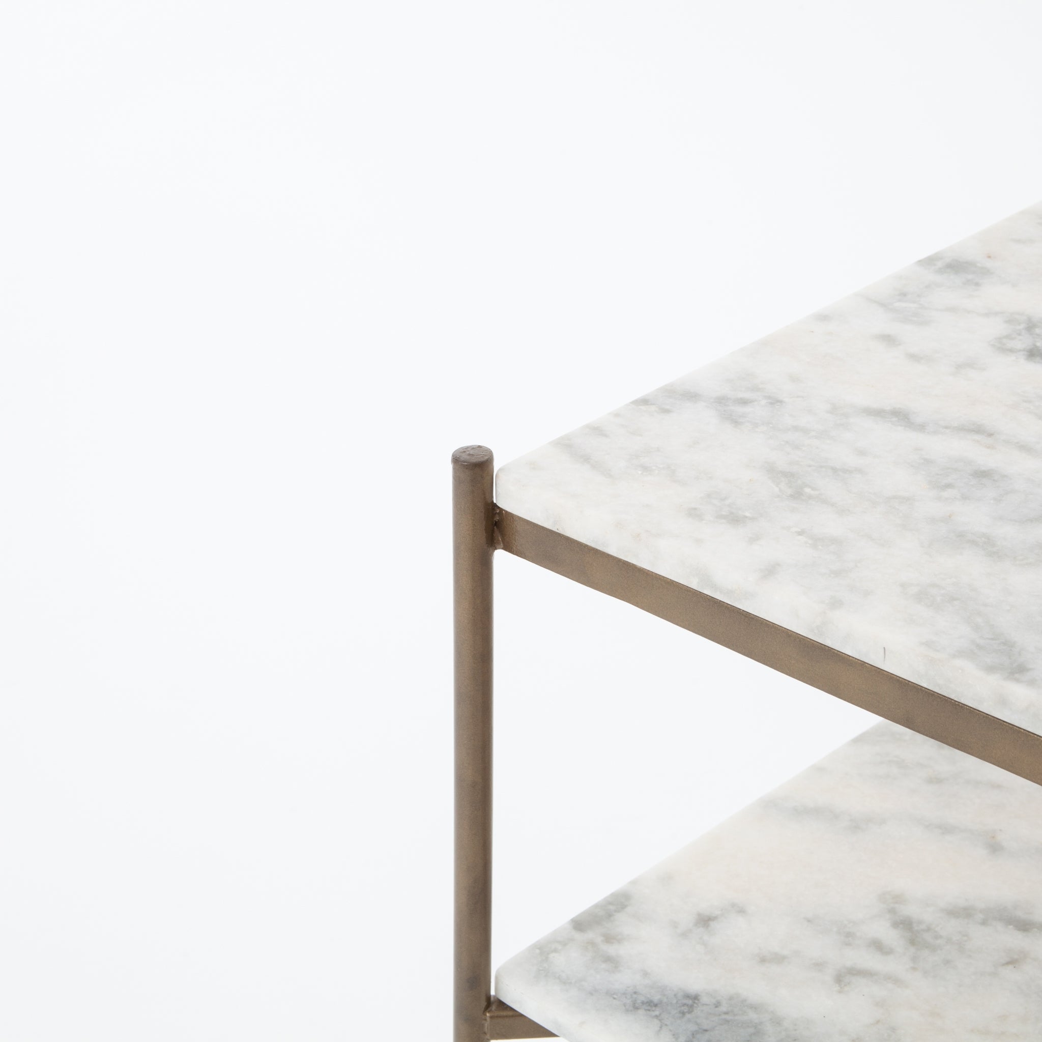 Large Daisy Bar Cart top corner up close