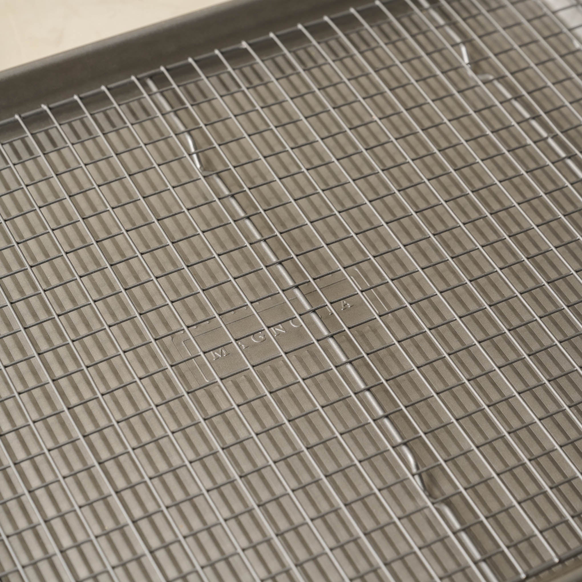 Magnoliass Baking Rack & Sheet Set close up