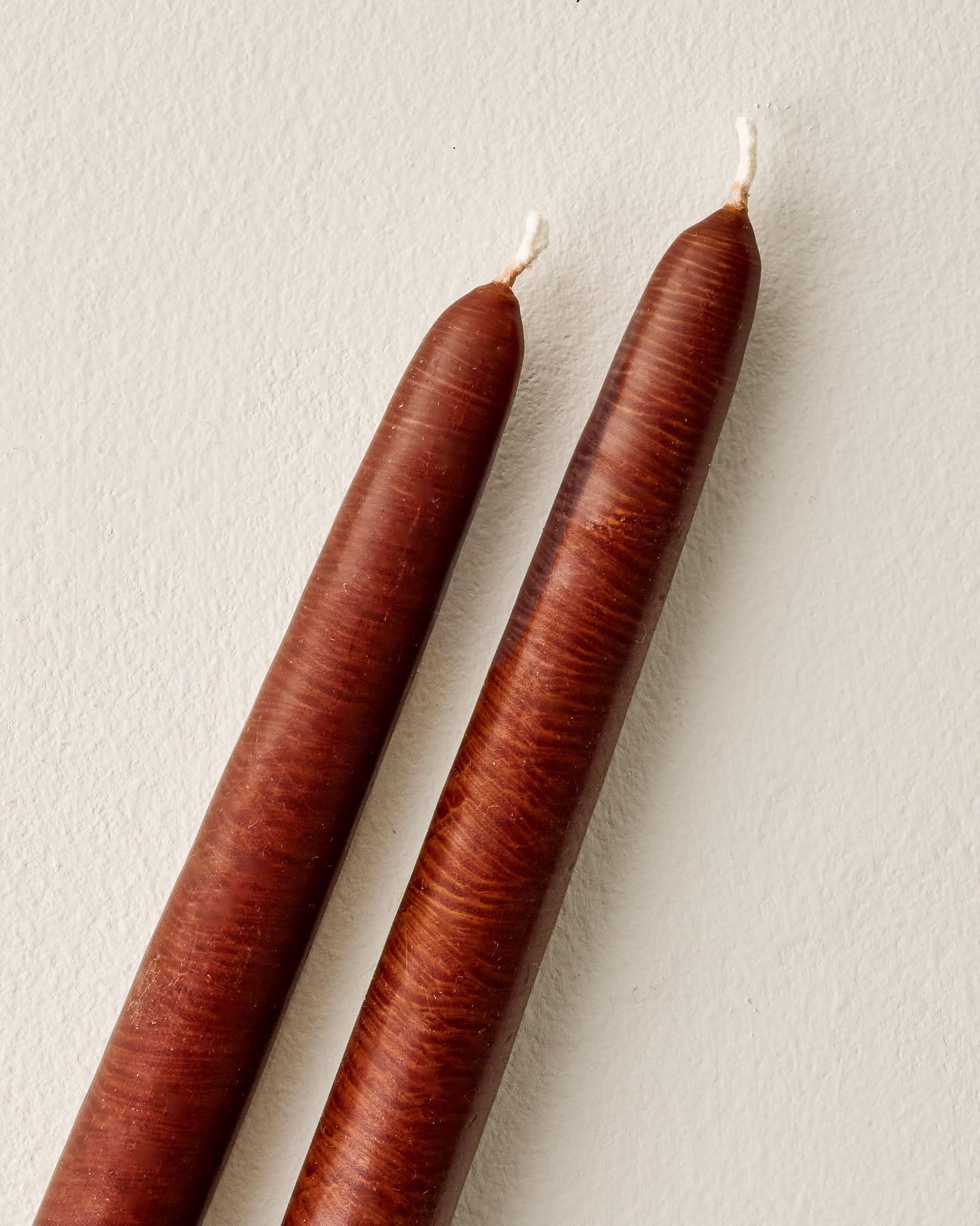 Chestnut Brown Taper close up