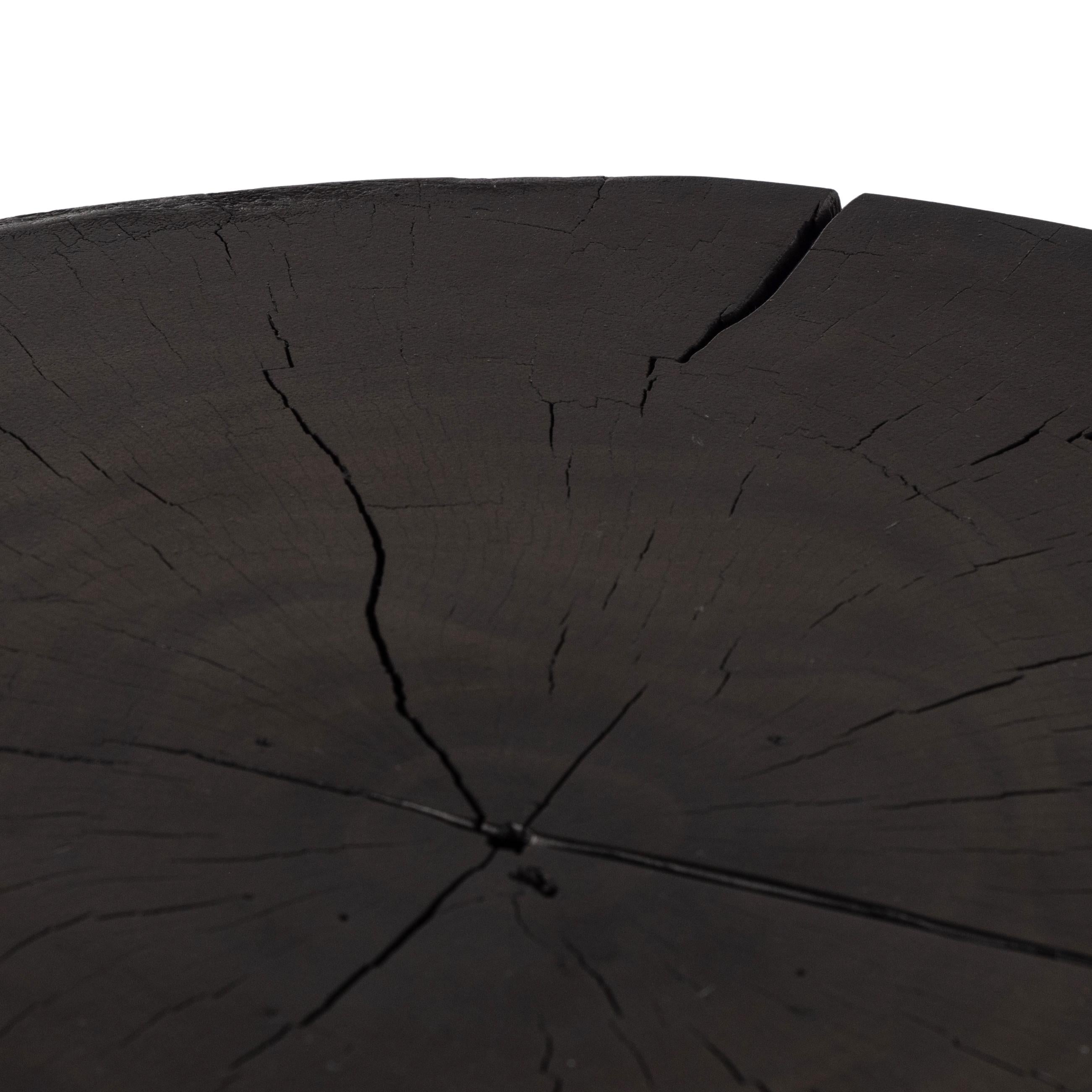 Ferris End Table close up of tabletop