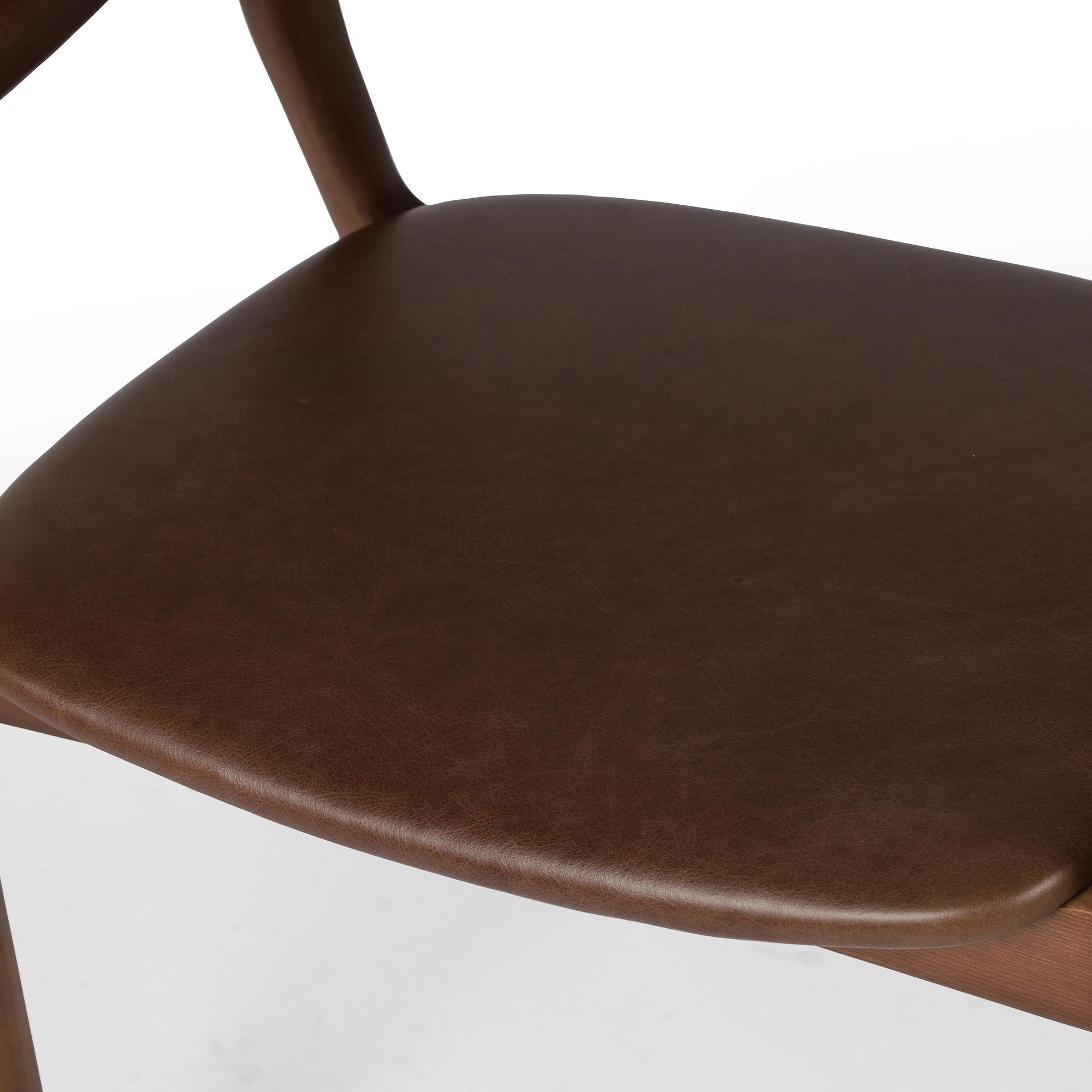 Leigh Dining Armchair in Sonoma coco close up