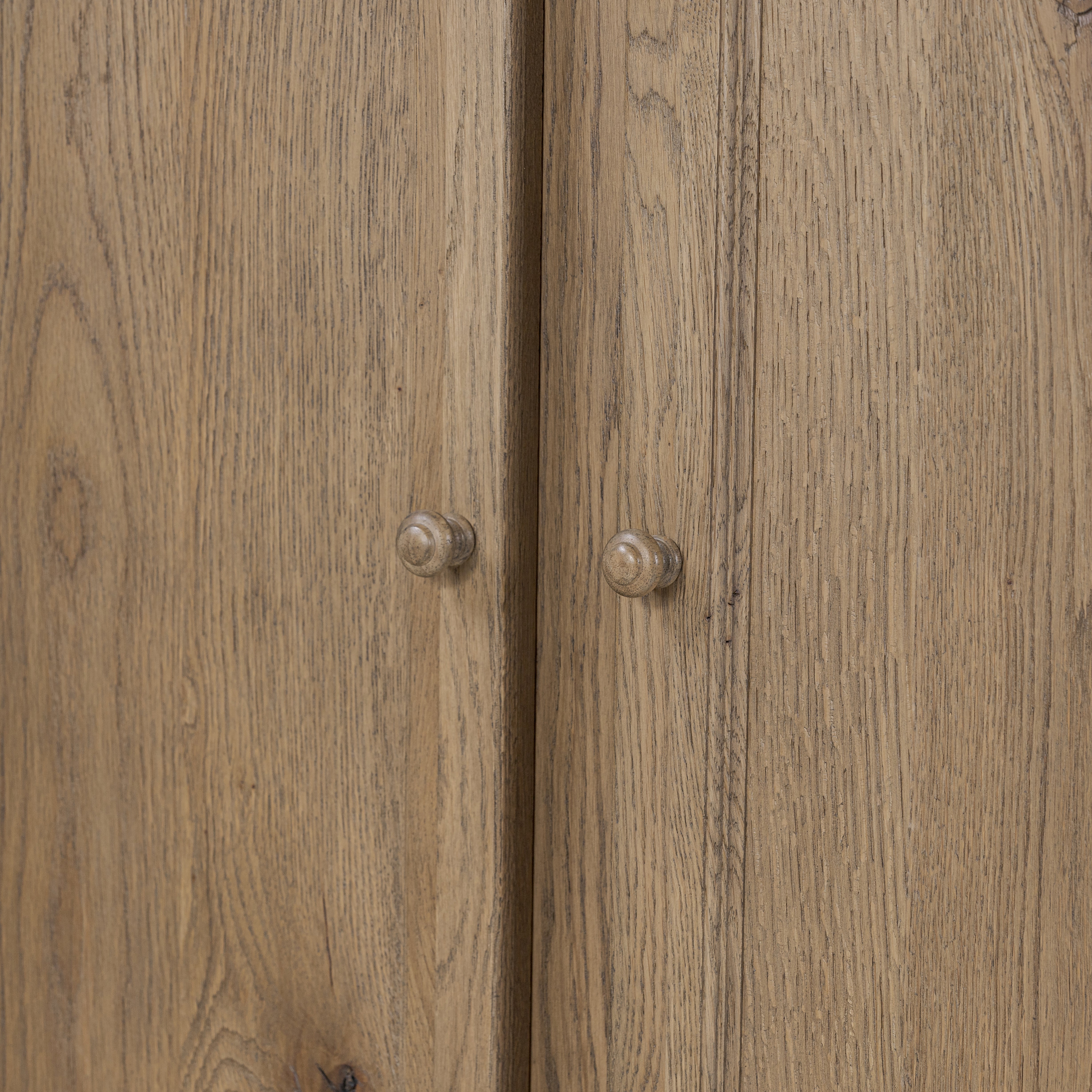 Walt Cabinet knobs up close