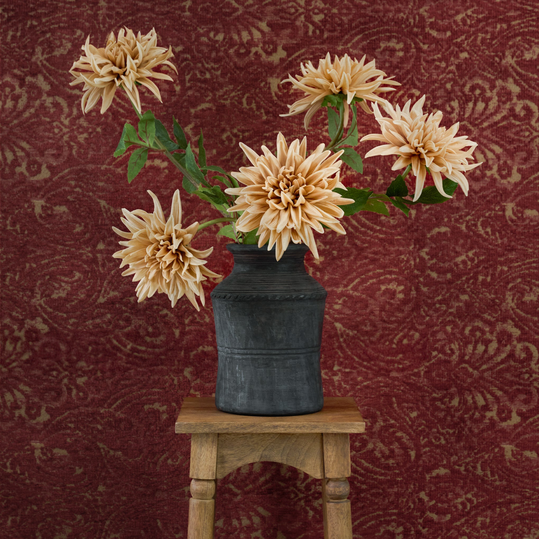 Cream Autumnal Dahlias in vase