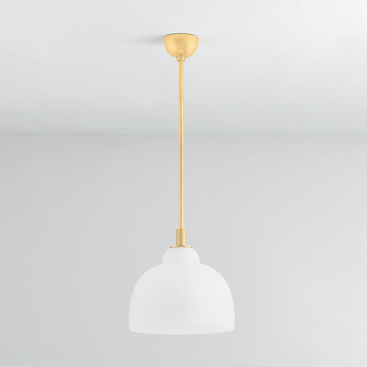 Robin Pendant shown with light off