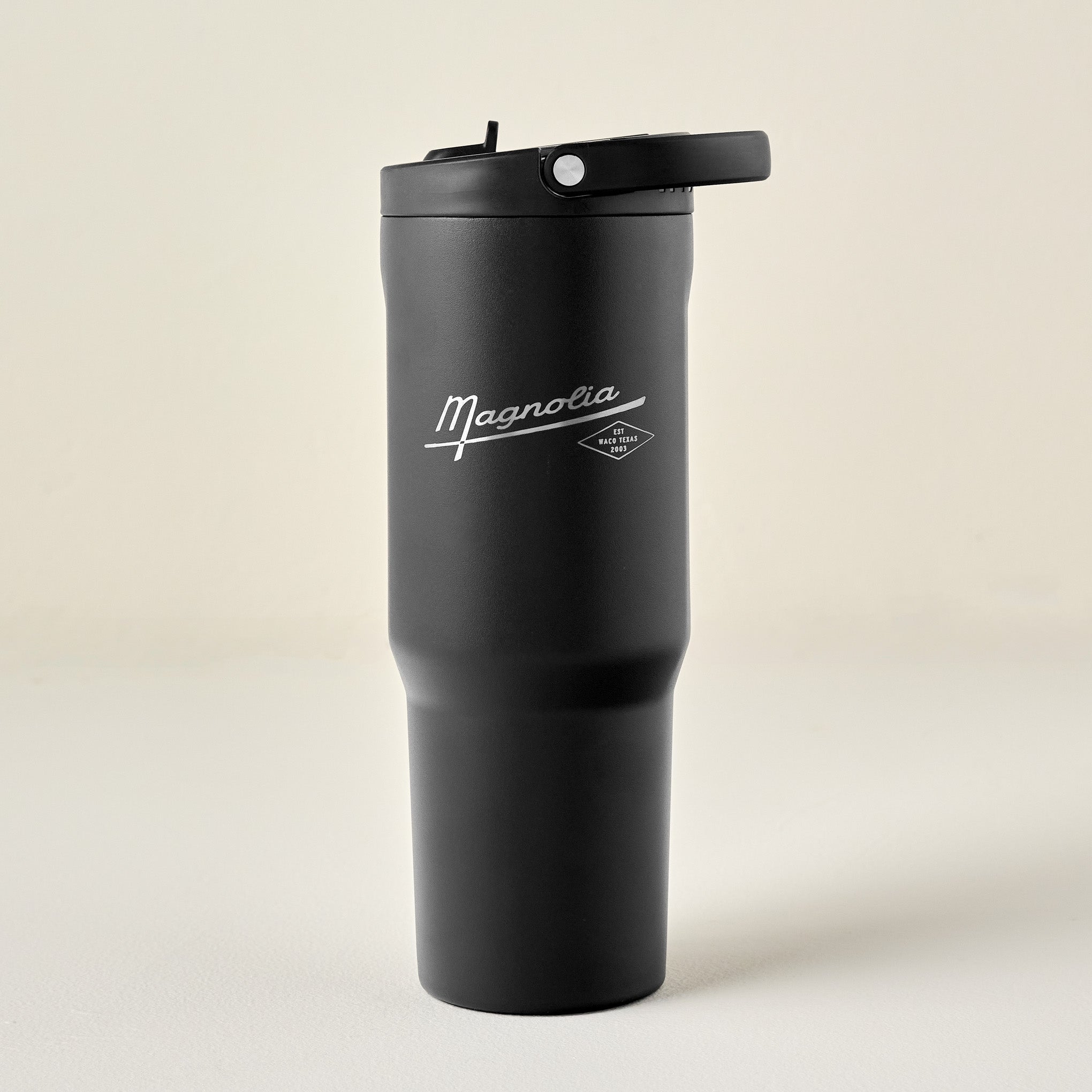 Magnoliass Black 32oz Sport Tumbler