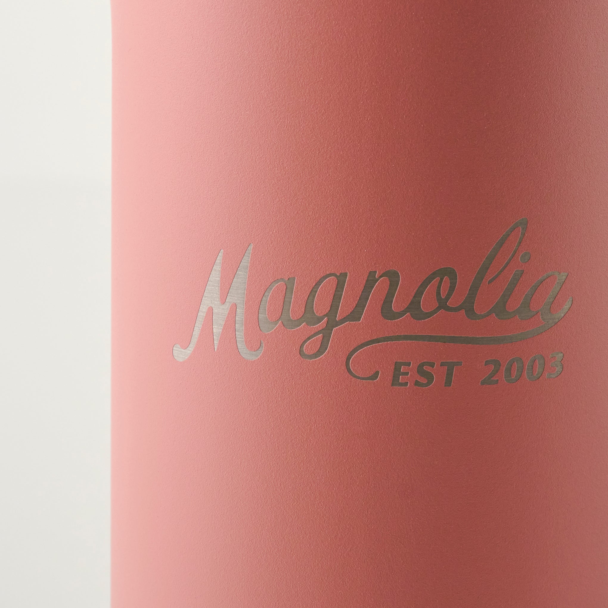 Magnoliass Cora Script Sunset 32oz Sport Tumbler close up
