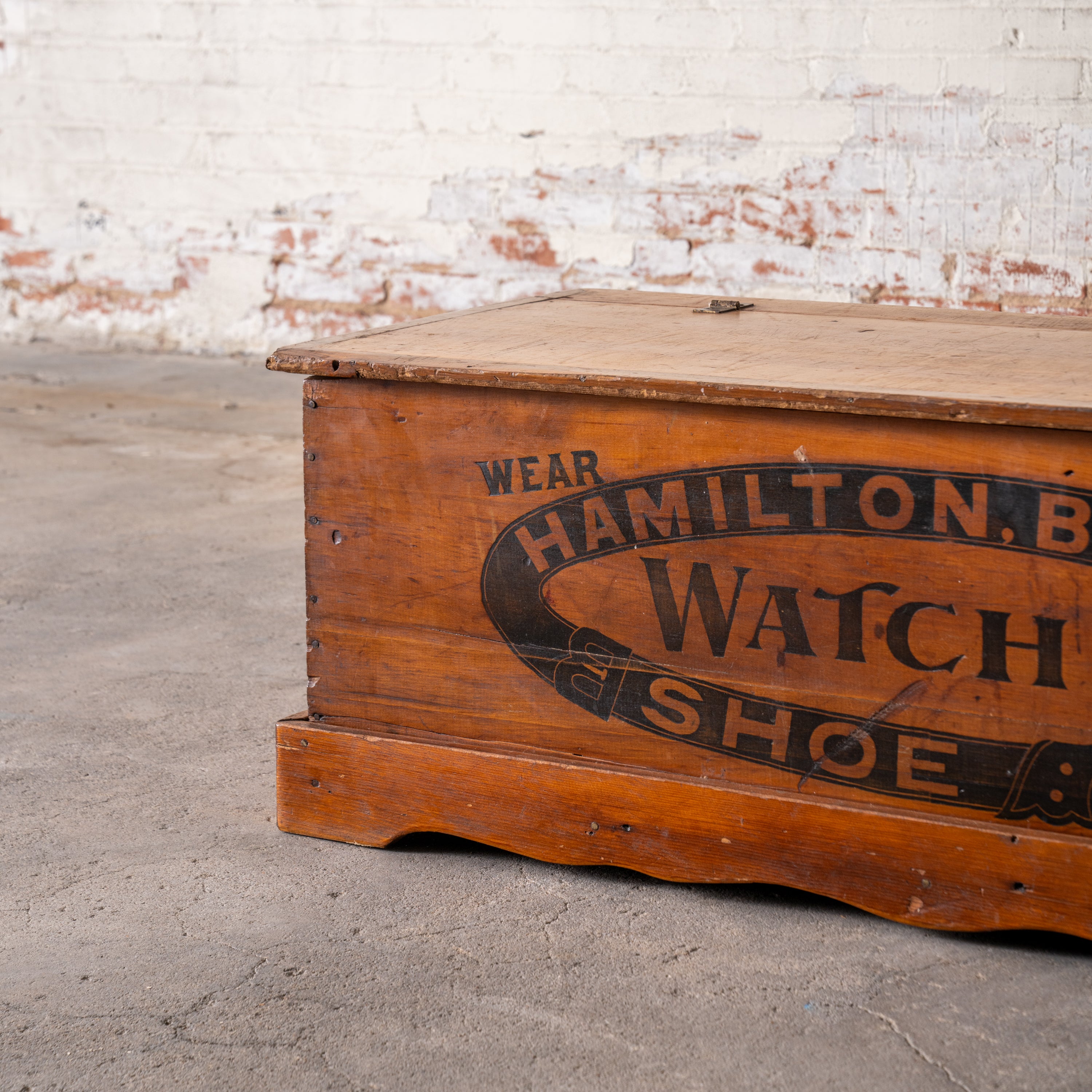 Antique Hamilton Brown Shoe Co. Wooden Trunk 