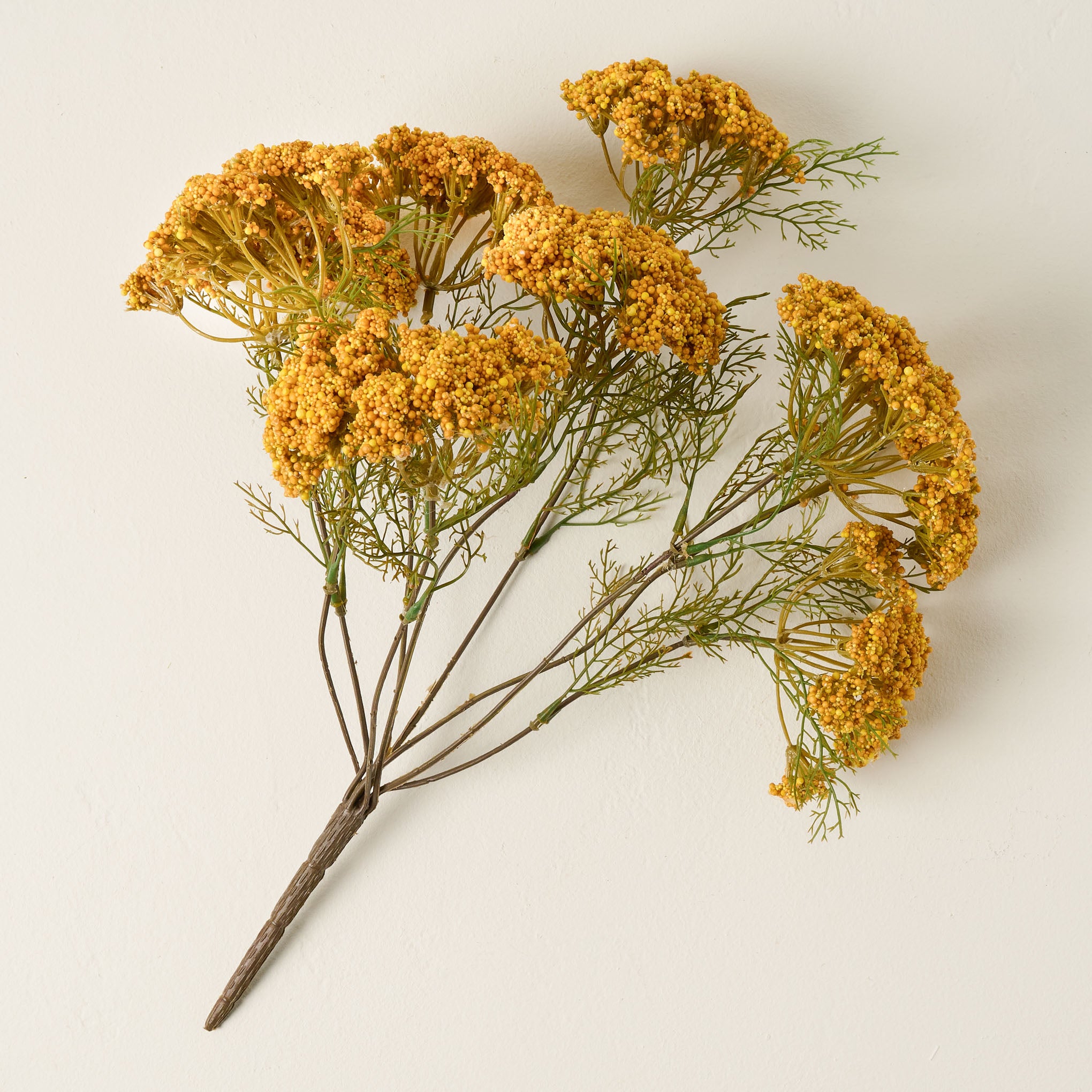 Vintage Inspired Vase + Queen Anne Lace Bush Bundle