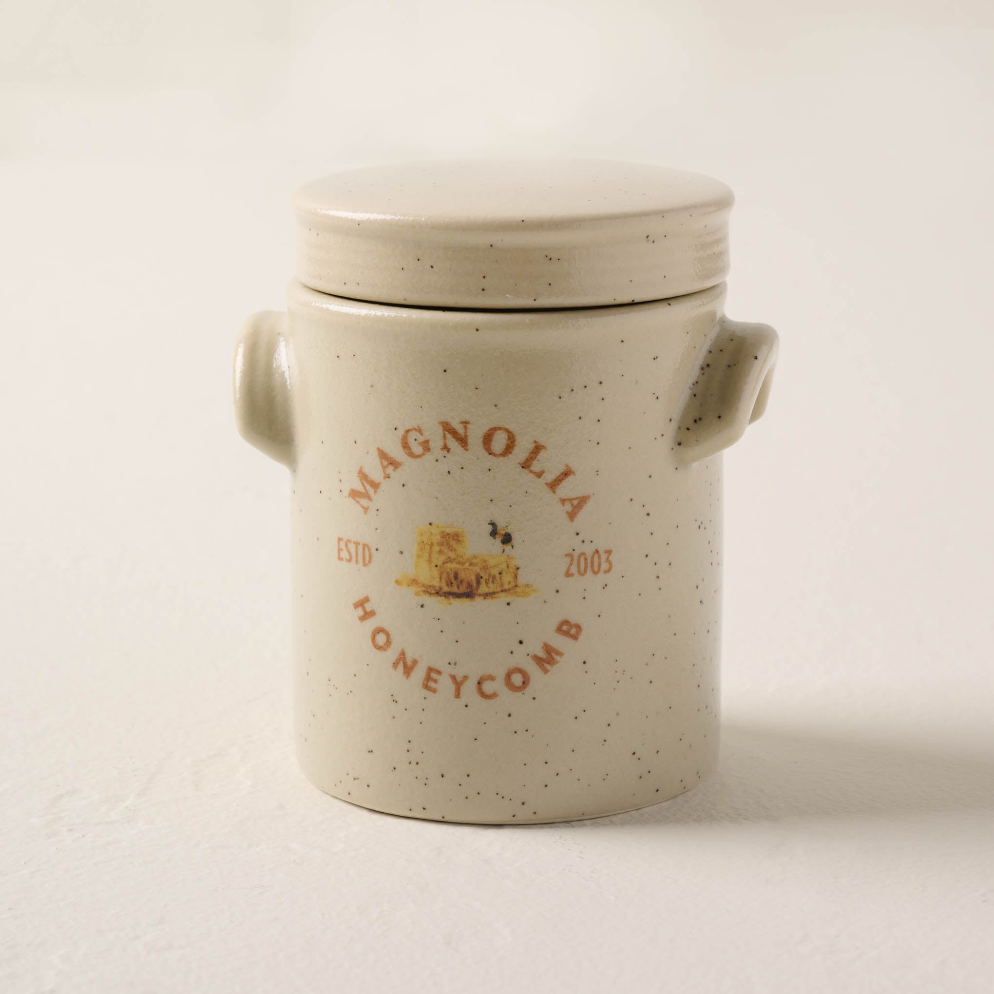 honeycomb scented Magnoliass candle