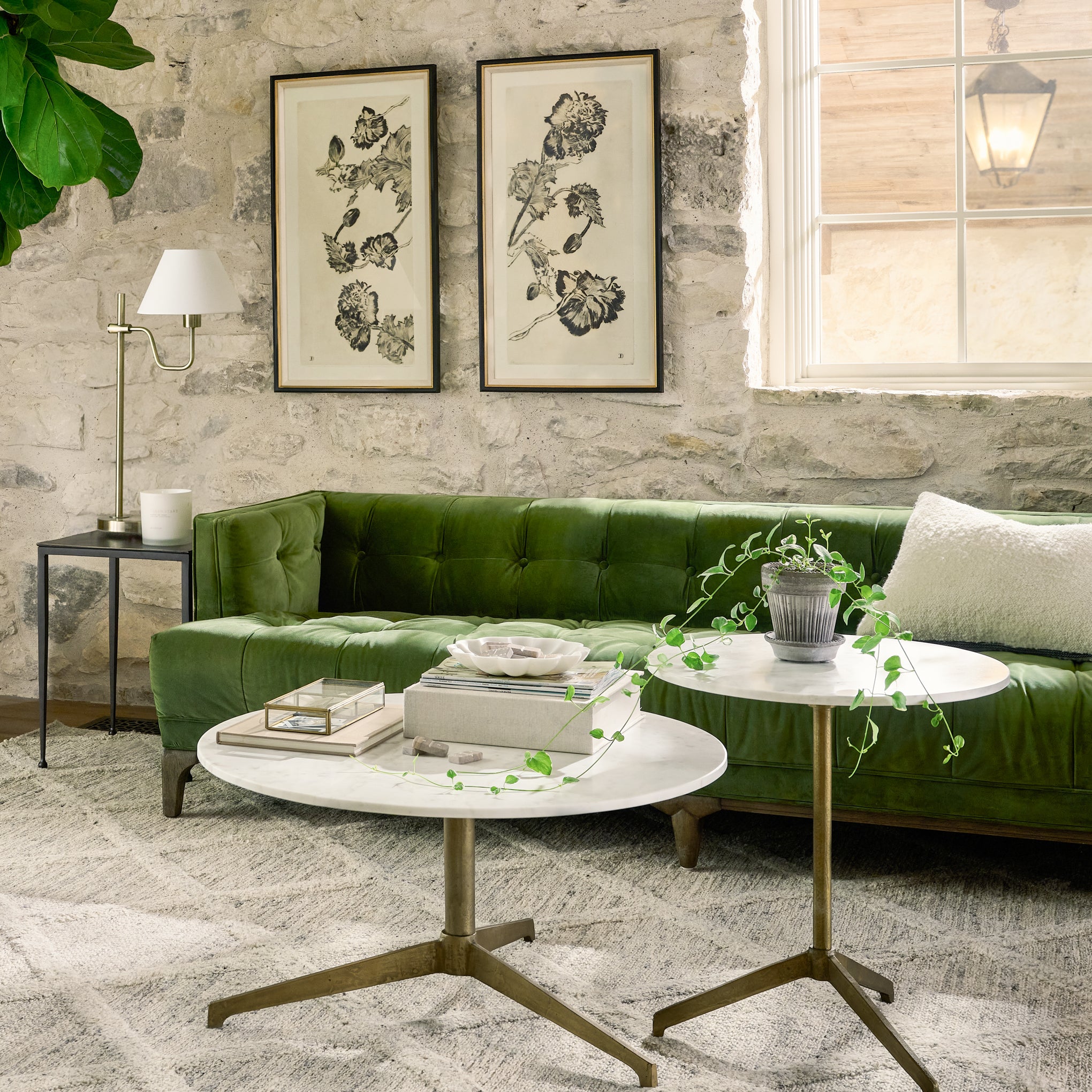 selena coffe table in a living room