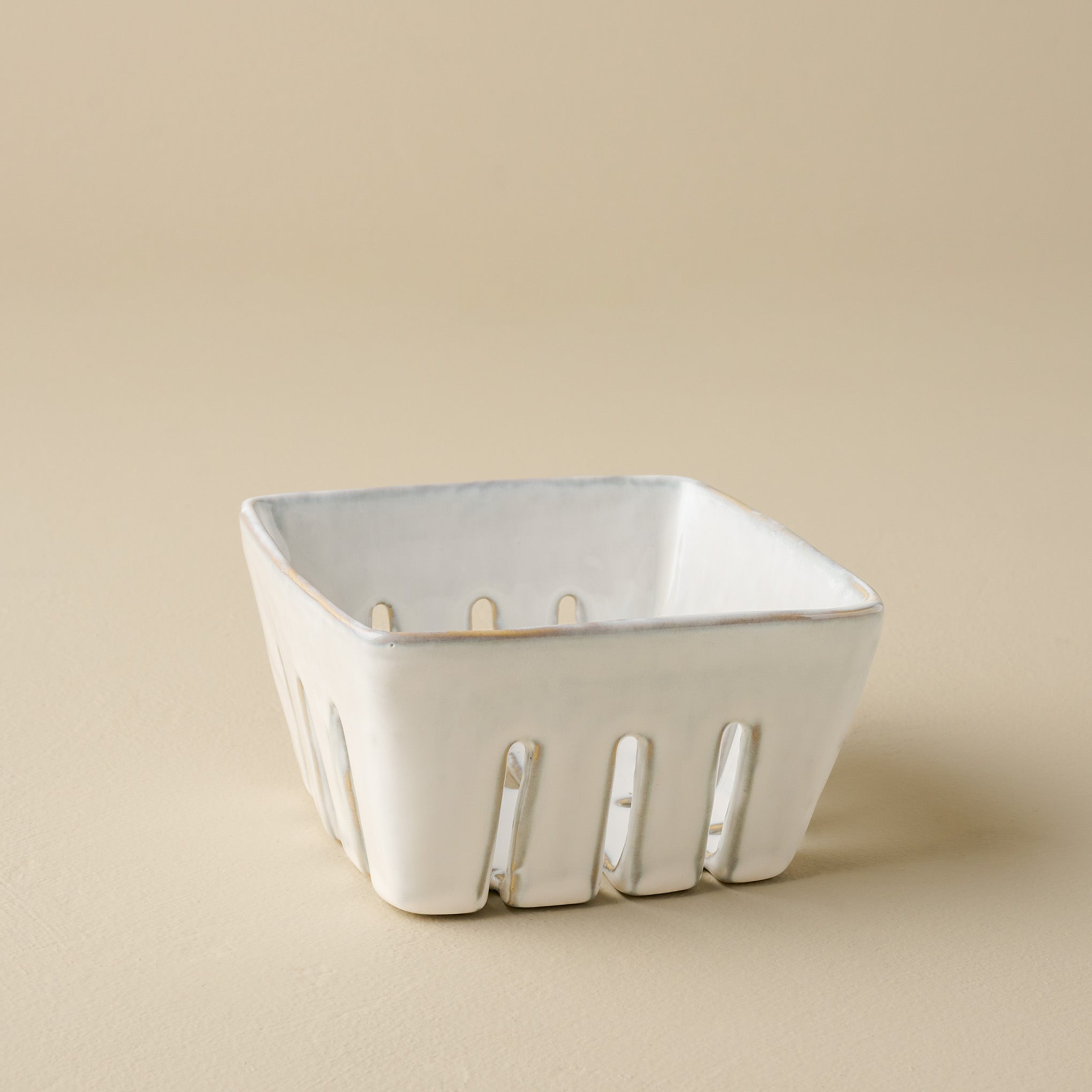 Magnoliass Est. Berry Bowl small