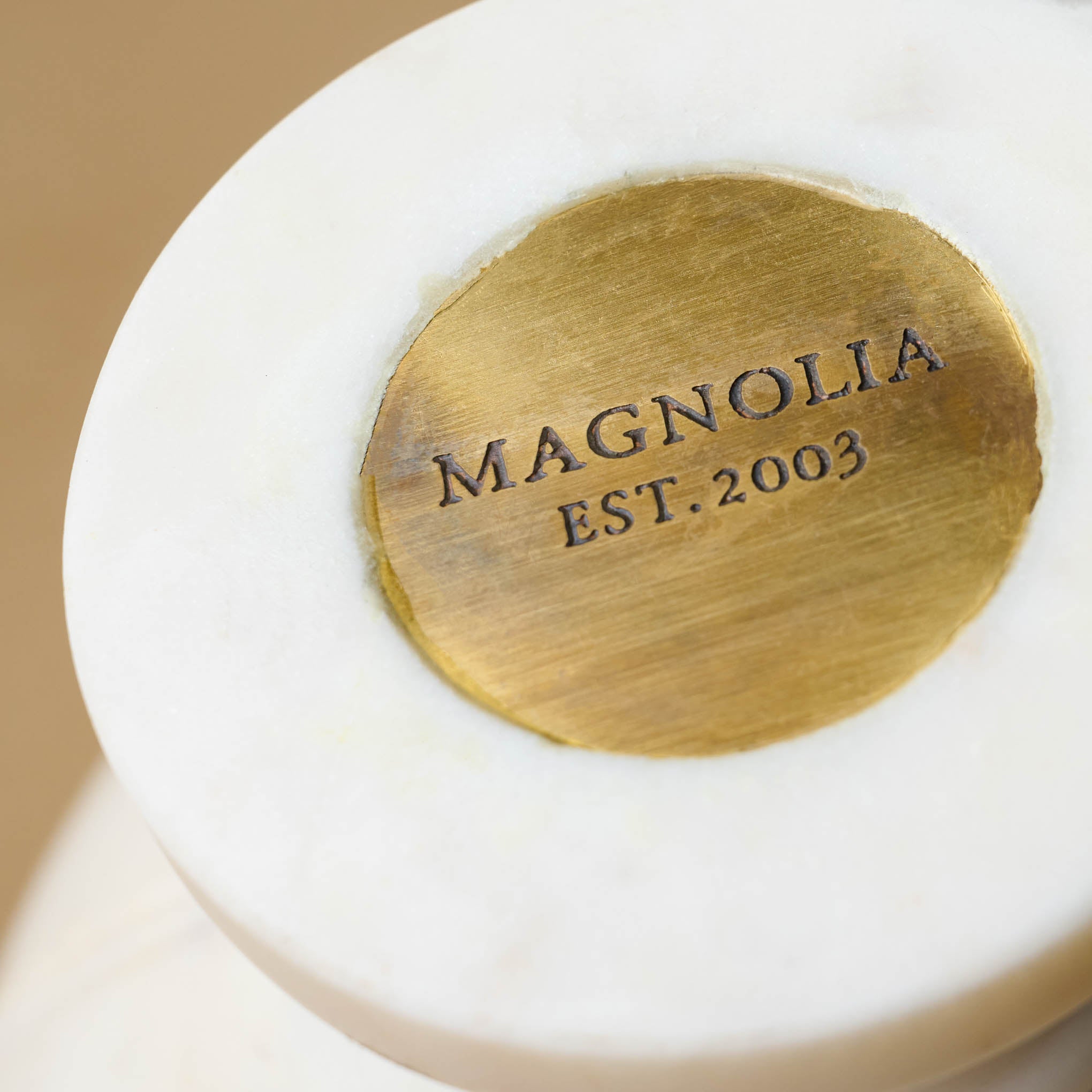 Marble Scalloped Accent Bowl Magnoliass logo on the bottom
