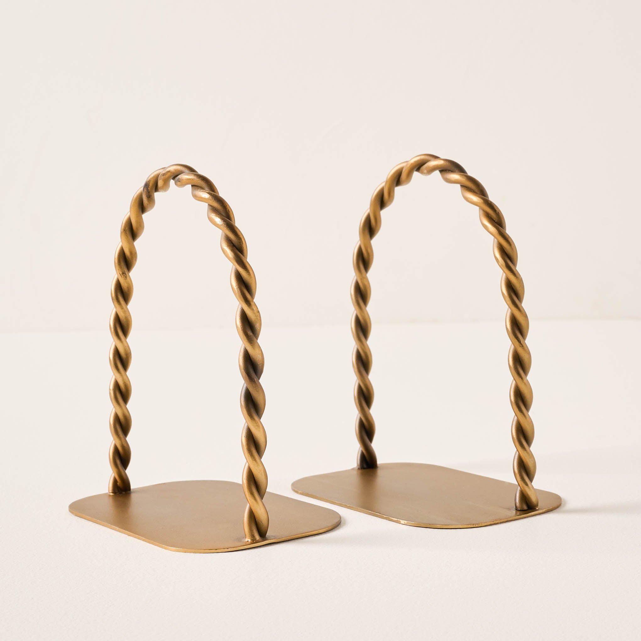 Twisted Vintage Inspired Bookends