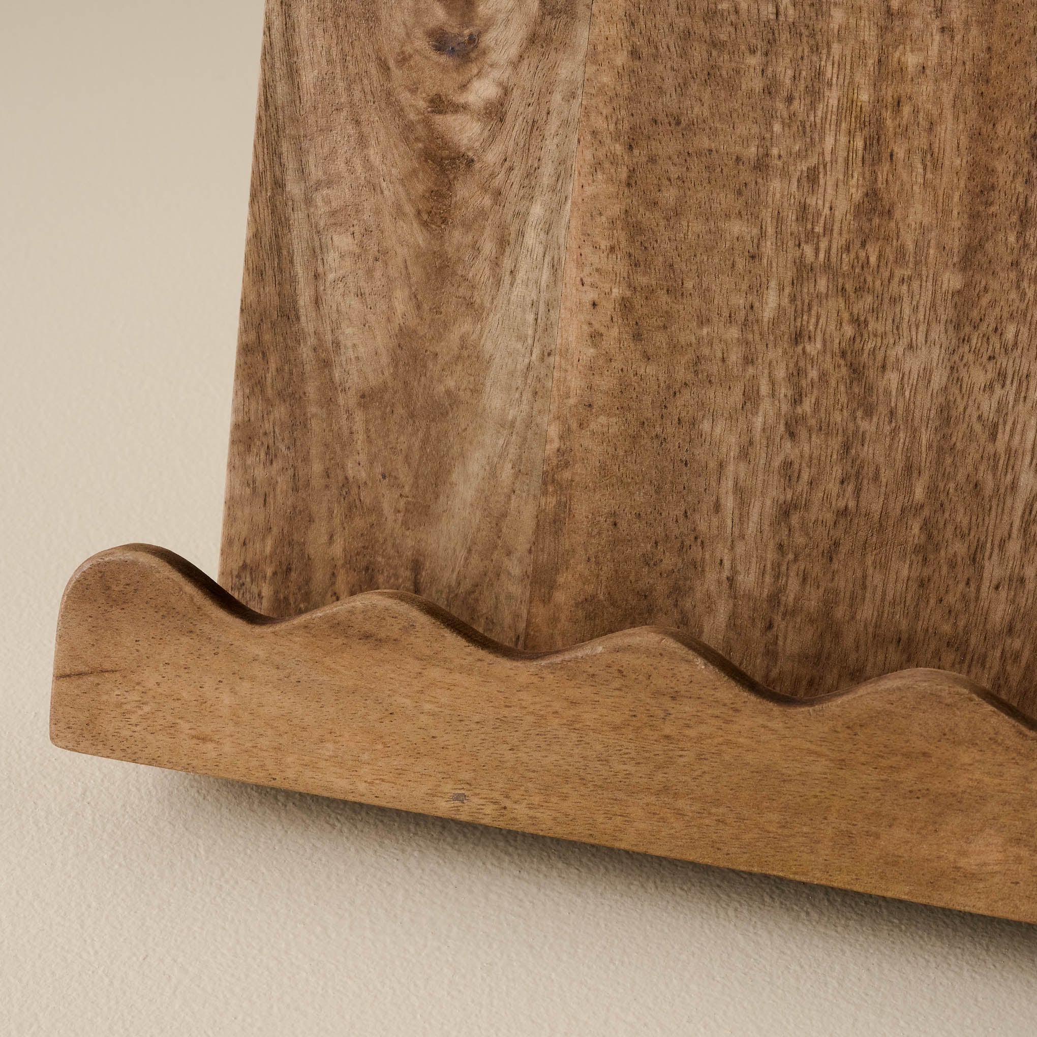 Antiqued Wood Scalloped Cookbook Holder close up