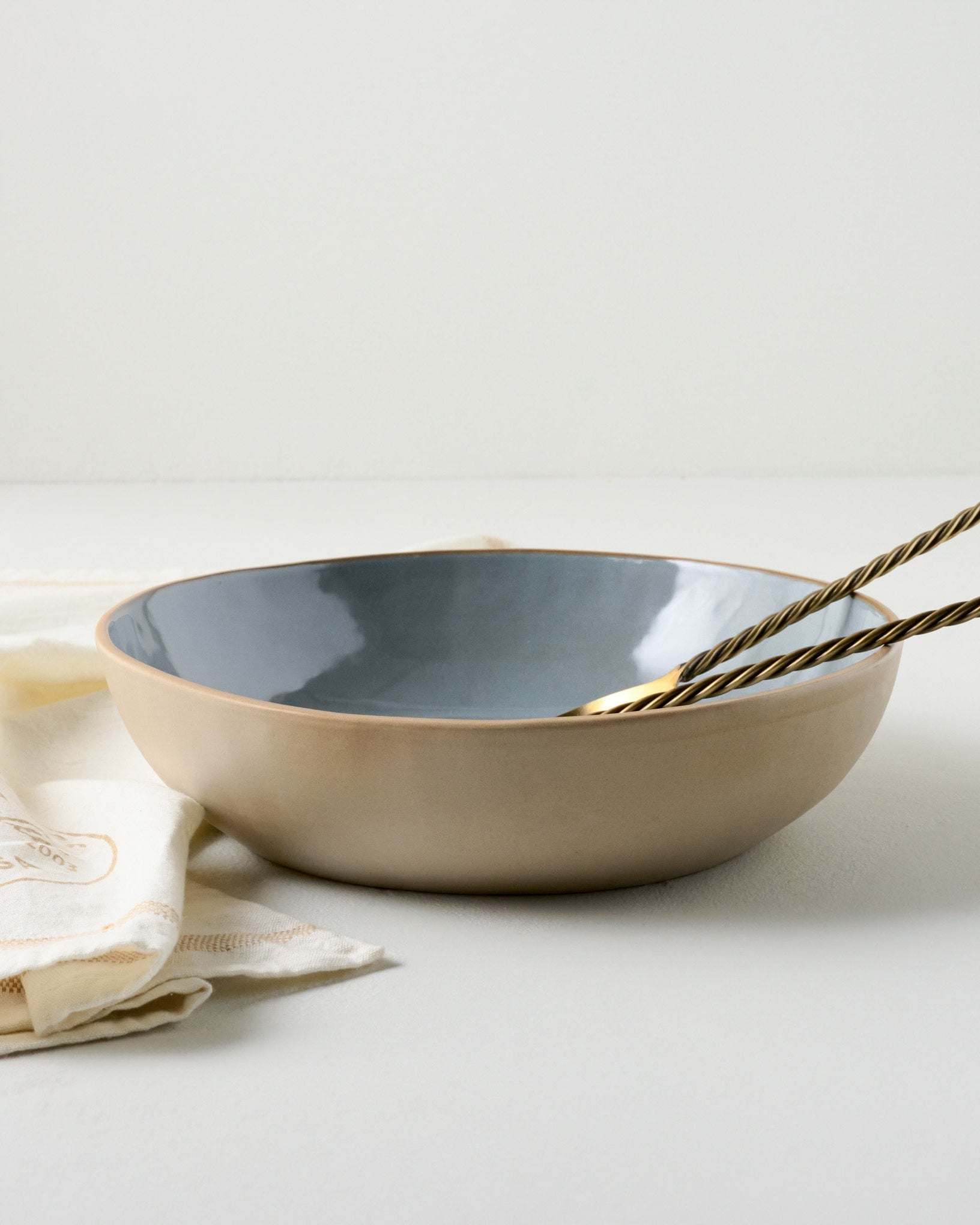 Lakelynn Serving Bowl shown with accessories