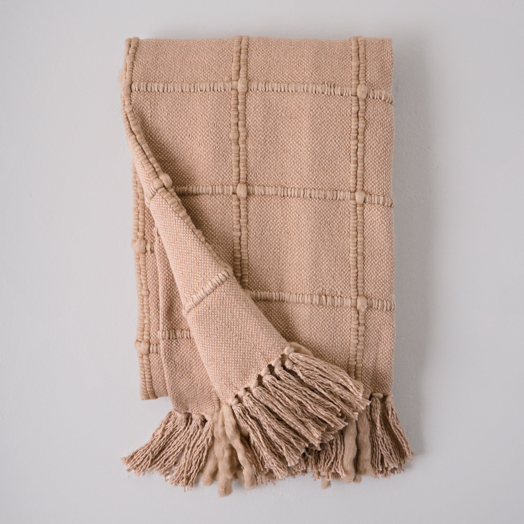 Oatmeal Windowpane Tassel Throw