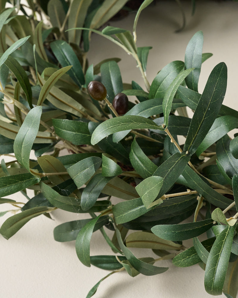 Olive Leaf Wreath up close