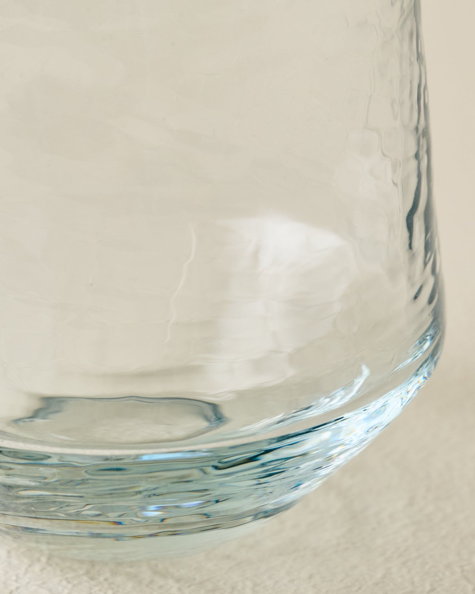 Rustic Glass Stemless Glass up close