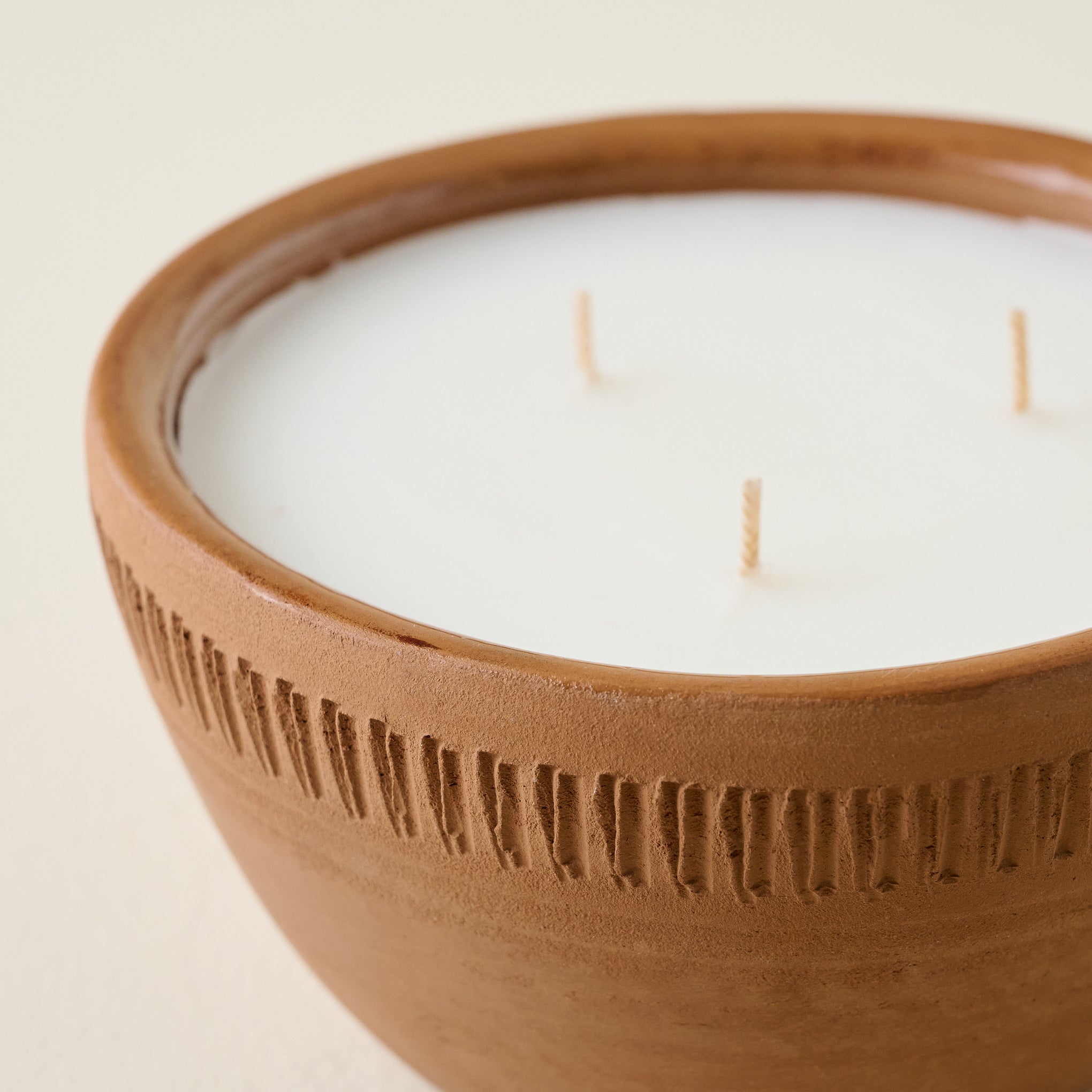Magnoliass Greenhouse Rustic Bowl Candle up close