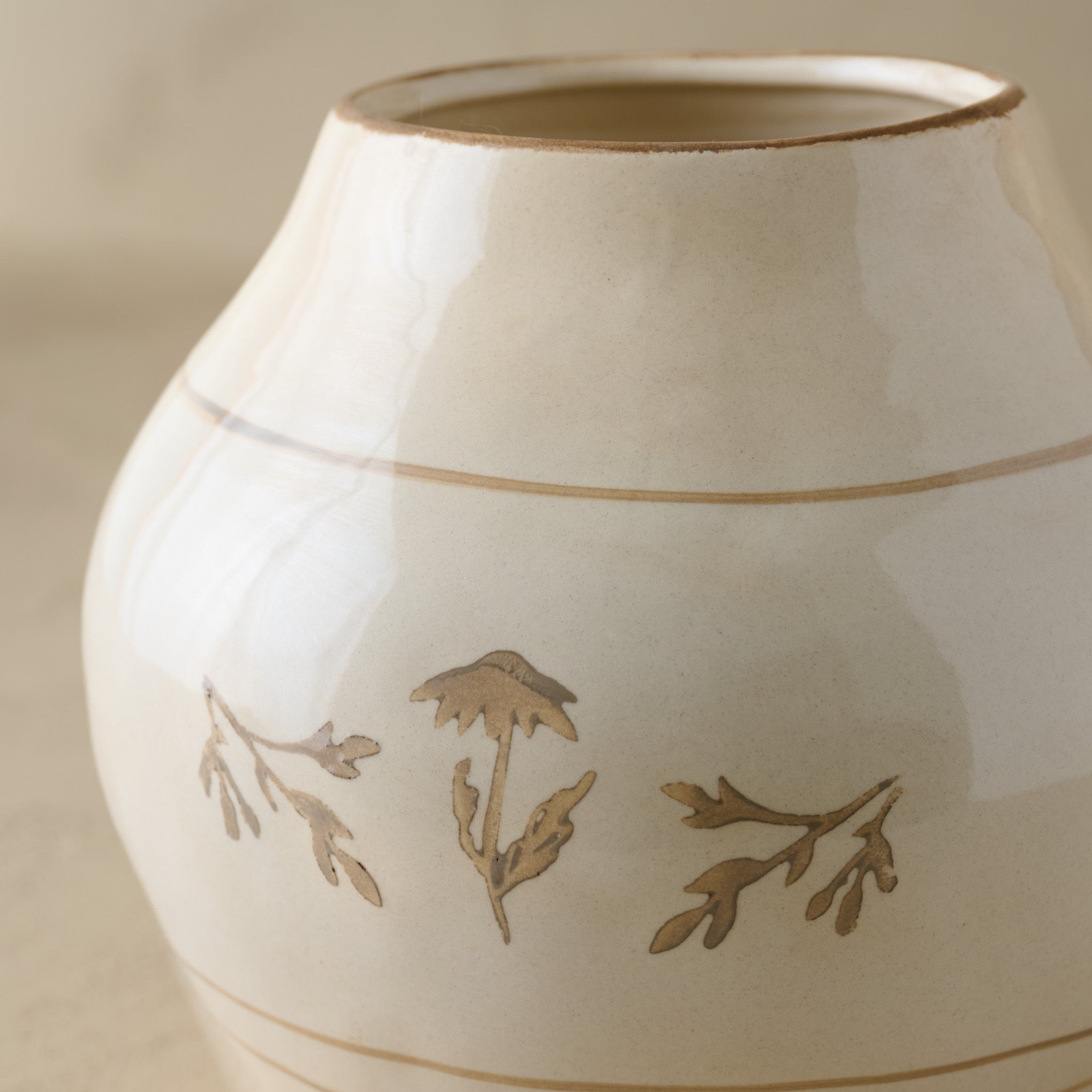 Nadine Ceramic Round Vase up close
