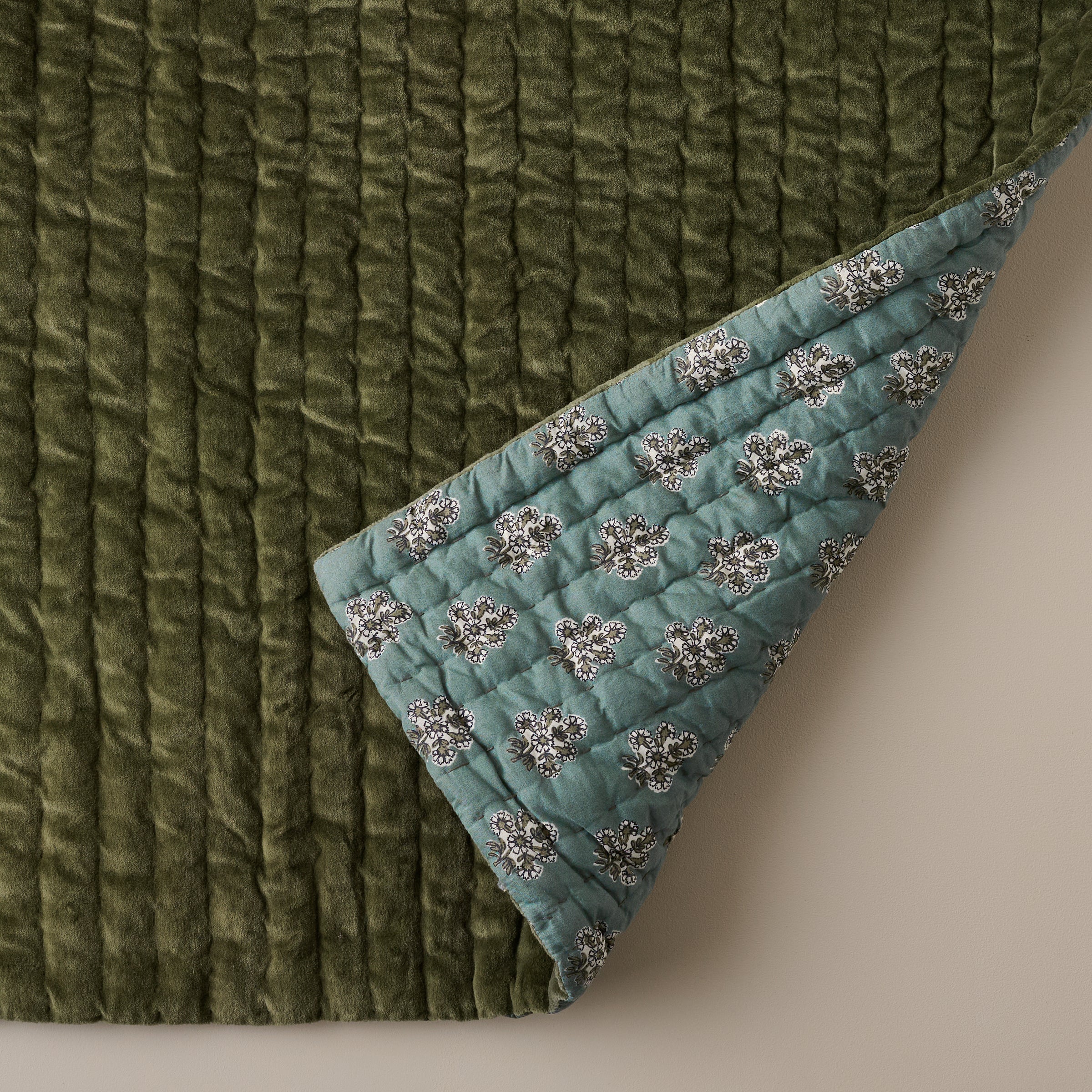 Winter Moss Audrey Velvet Block Print Quilt + Sham Set (Queen)