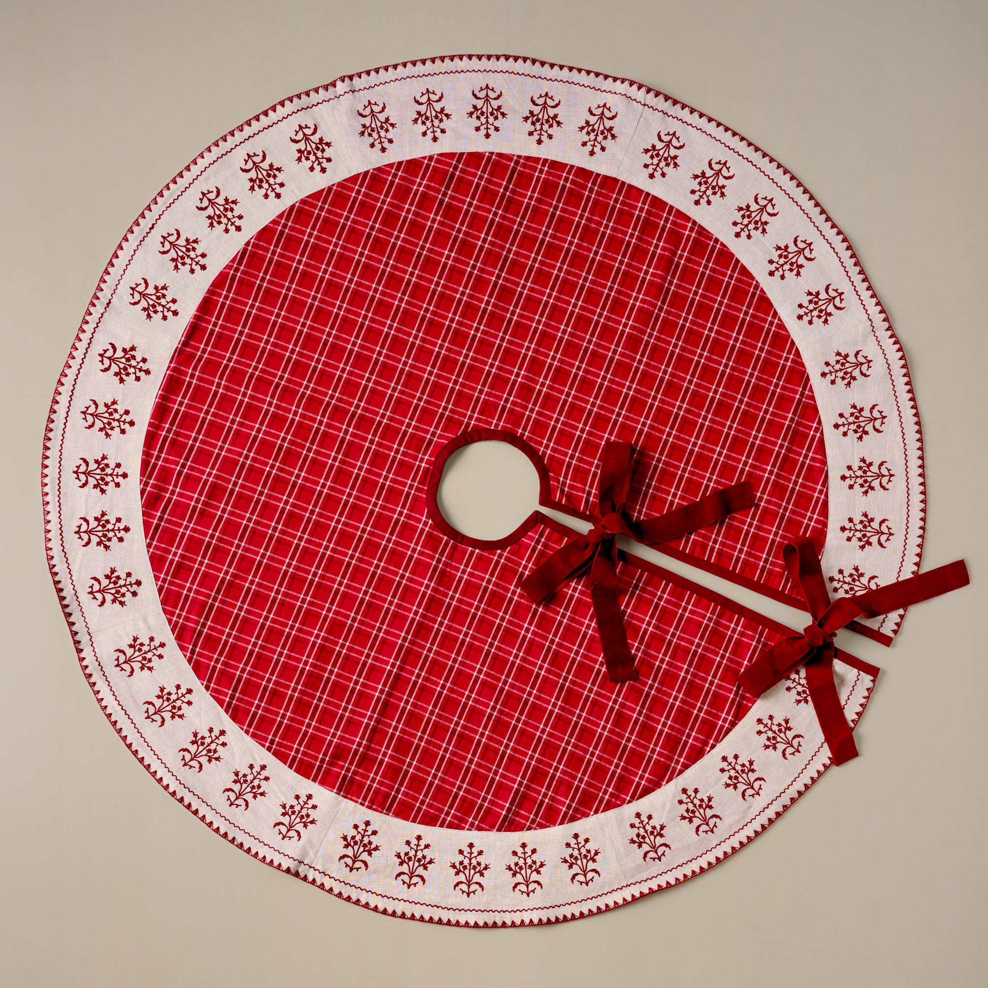 Vintage Red Plaid Tree Skirt