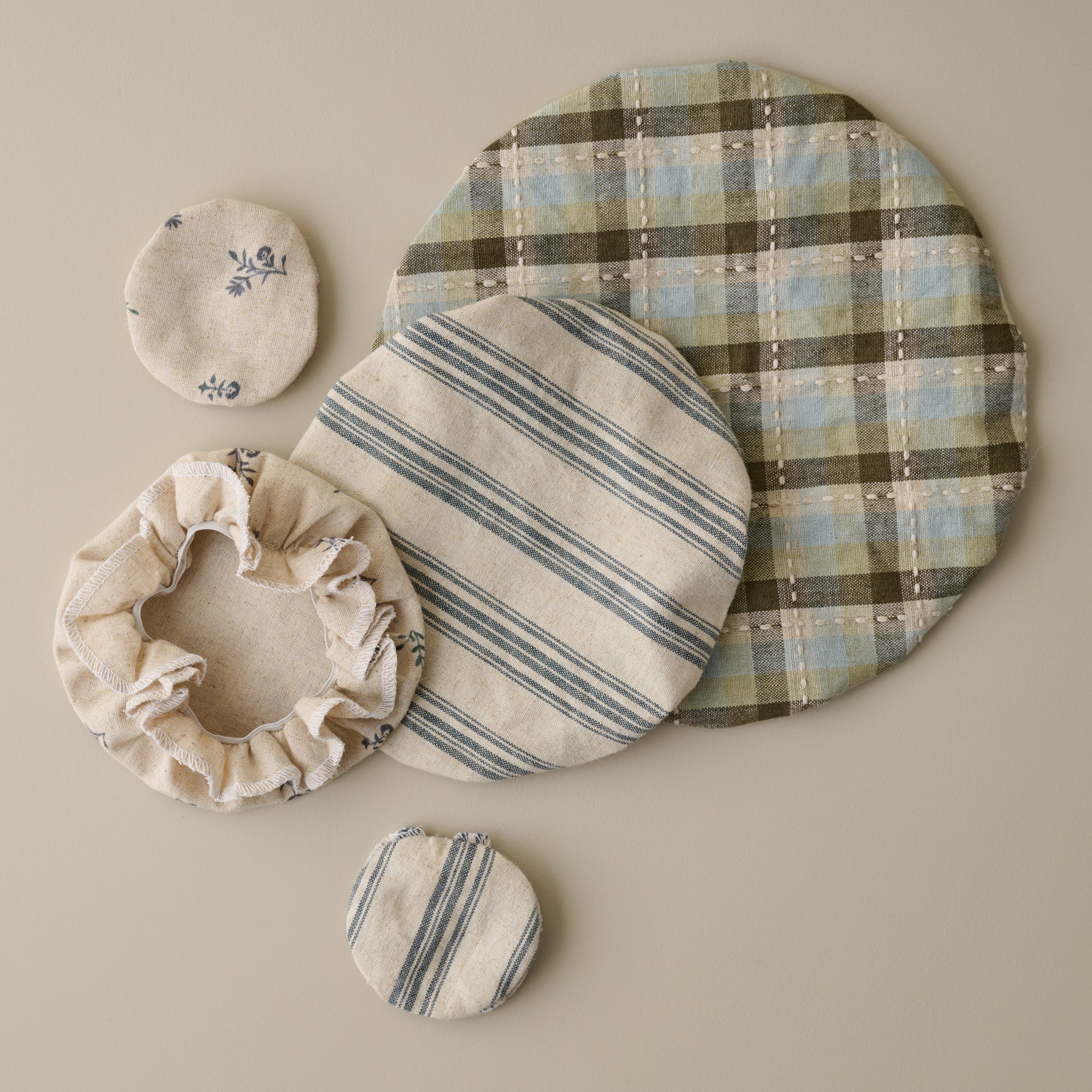 Magnoliass Bread + Jar Cover Set of Five
