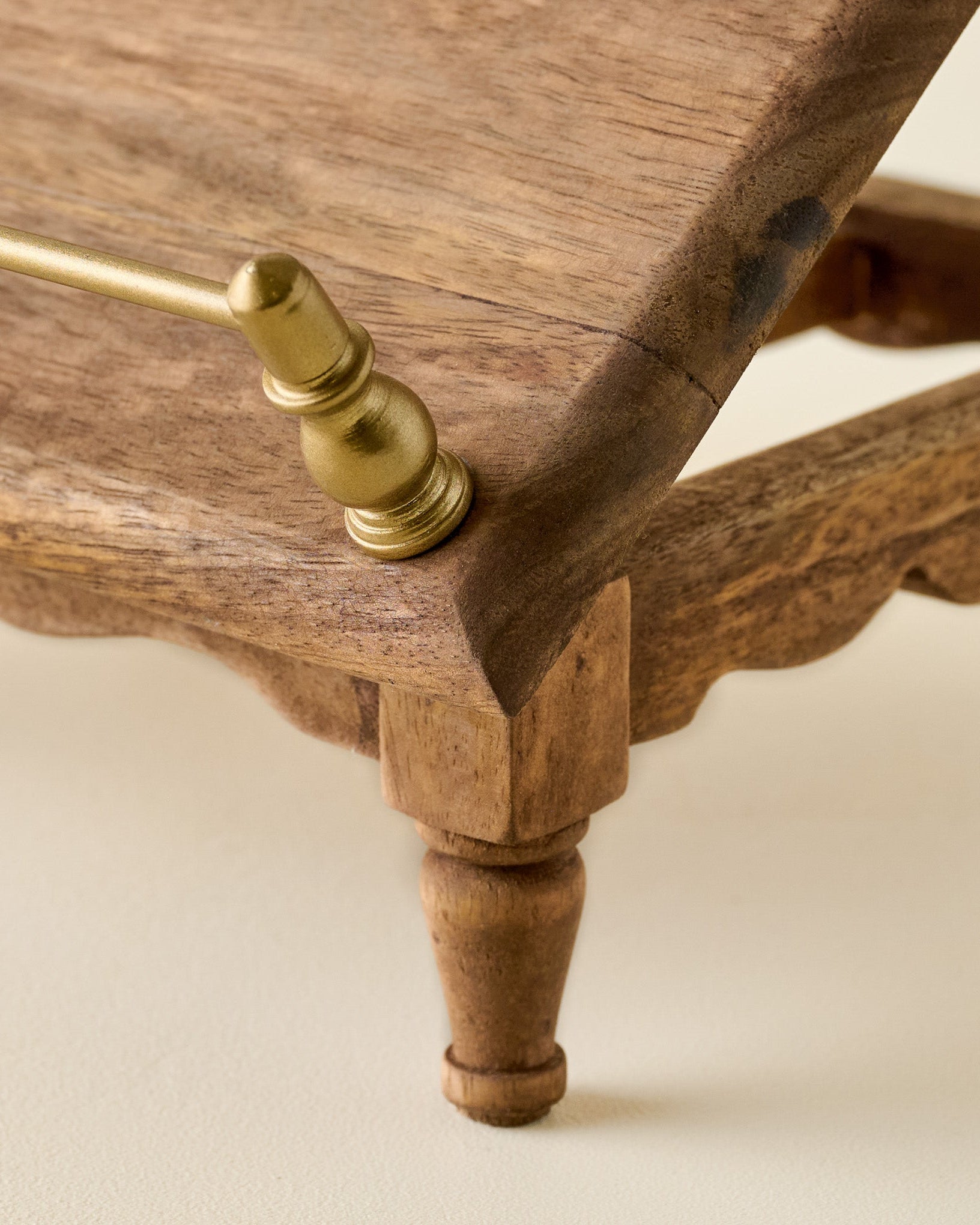 Vintage-Inspired Cookbook Holder + Riser close up view