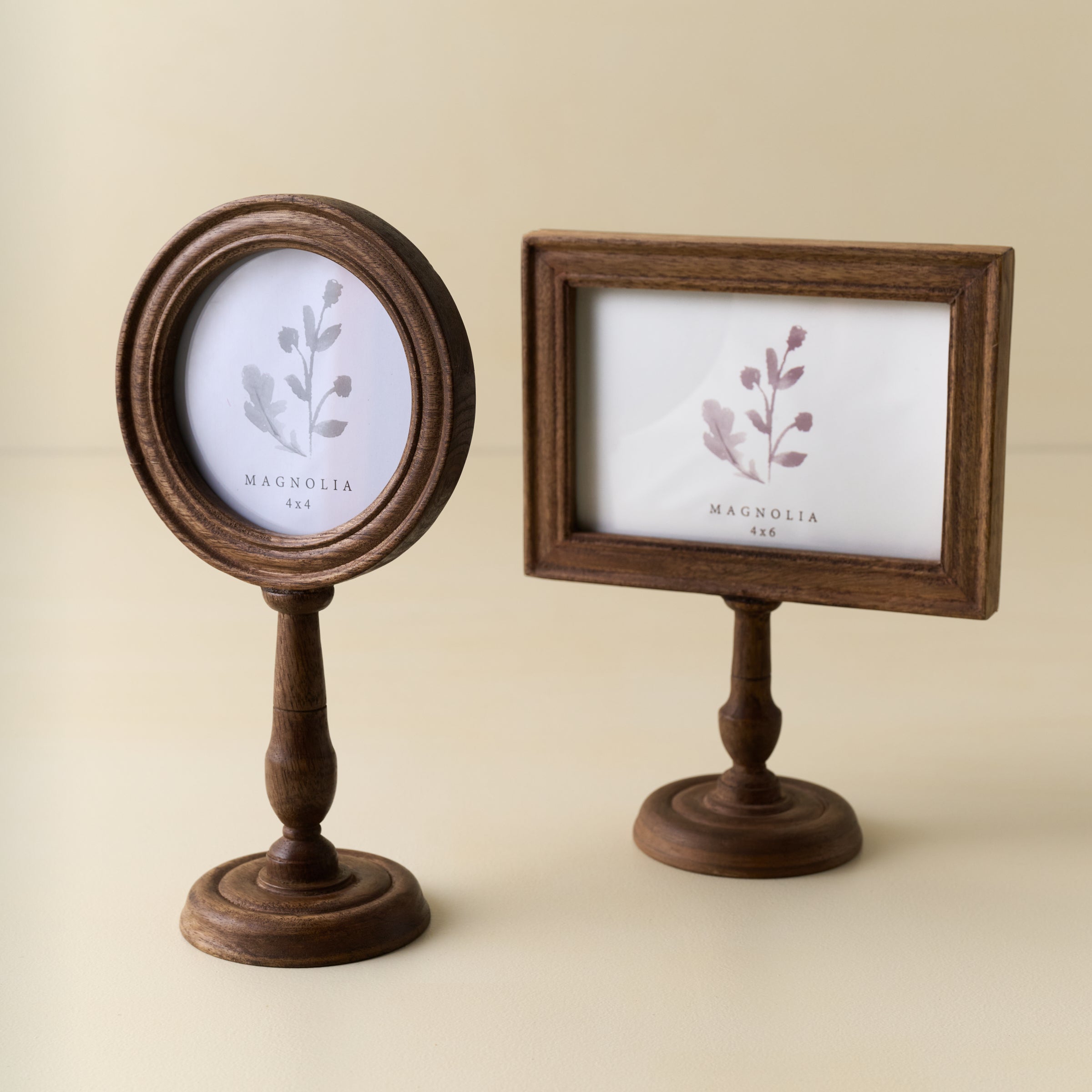 Lincoln Wood Frame
