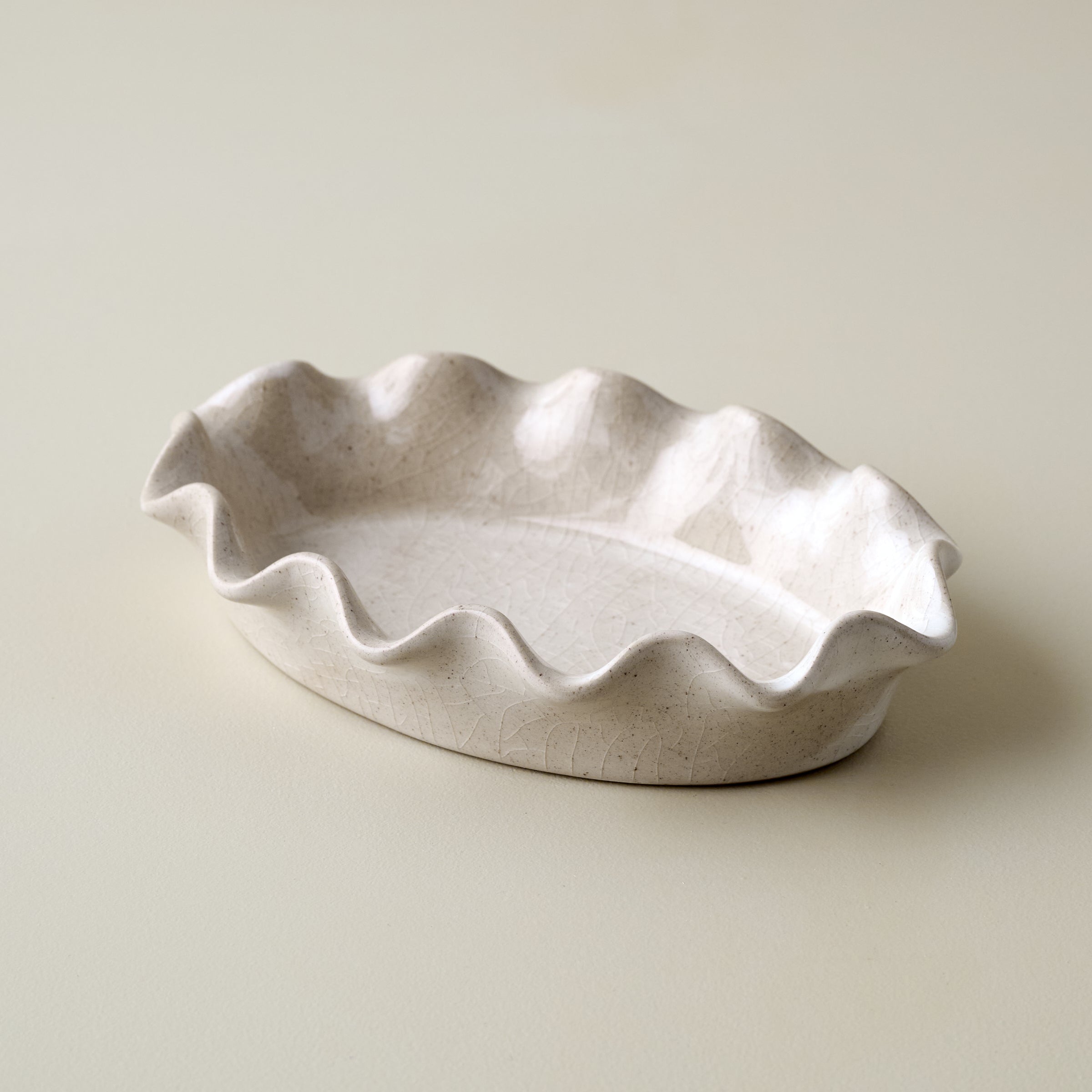 Frankie Ruffled Ceramic Tray (small)