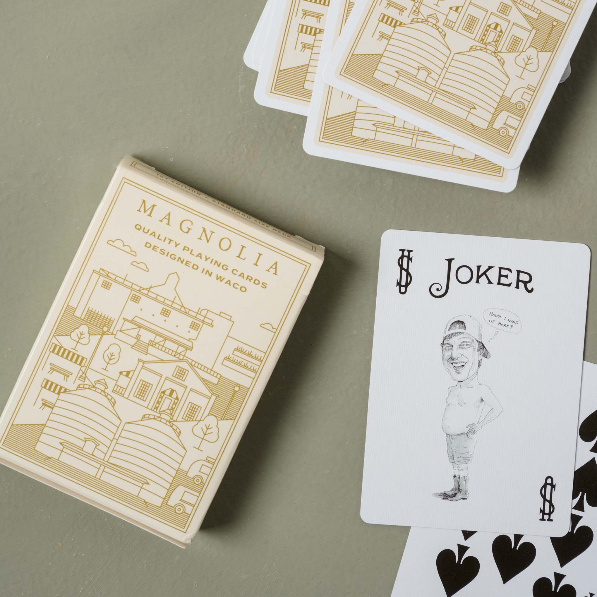 Magnoliass Ivory Playing Cards with cards out of box