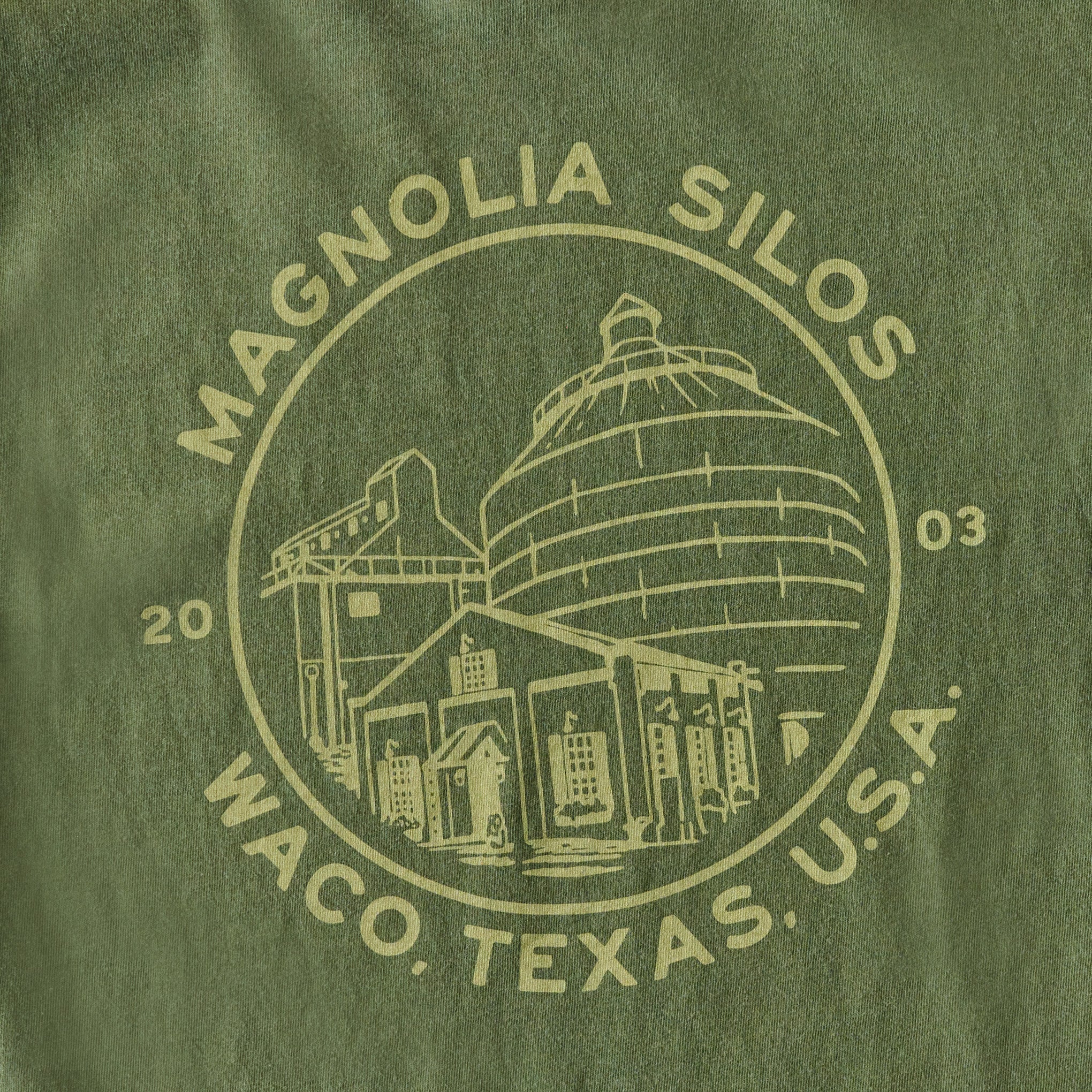 Magnoliass Silos Crest Green Shirt back graphic up close