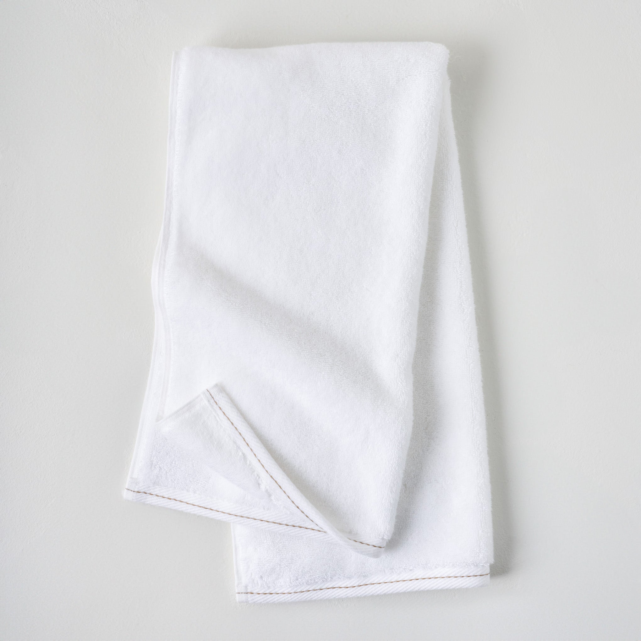 Magnoliass White Plush Stitched Edge Towel - Hand Towel