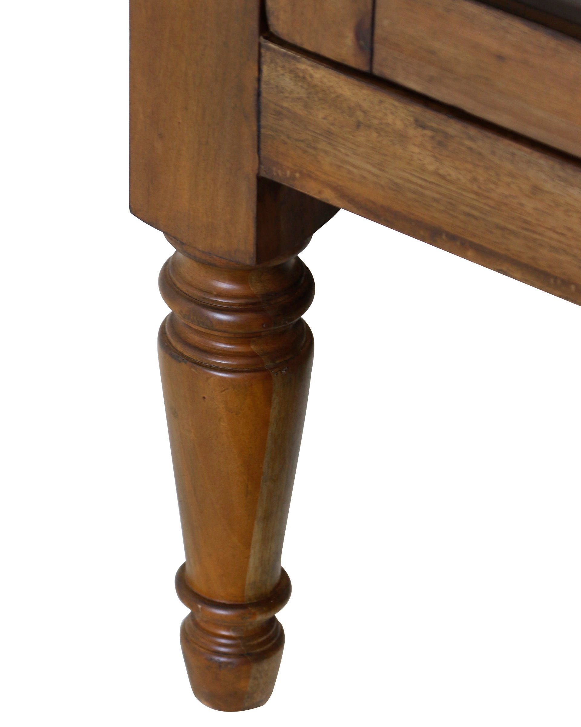 Annette Turned Leg Cabinet close up of legs