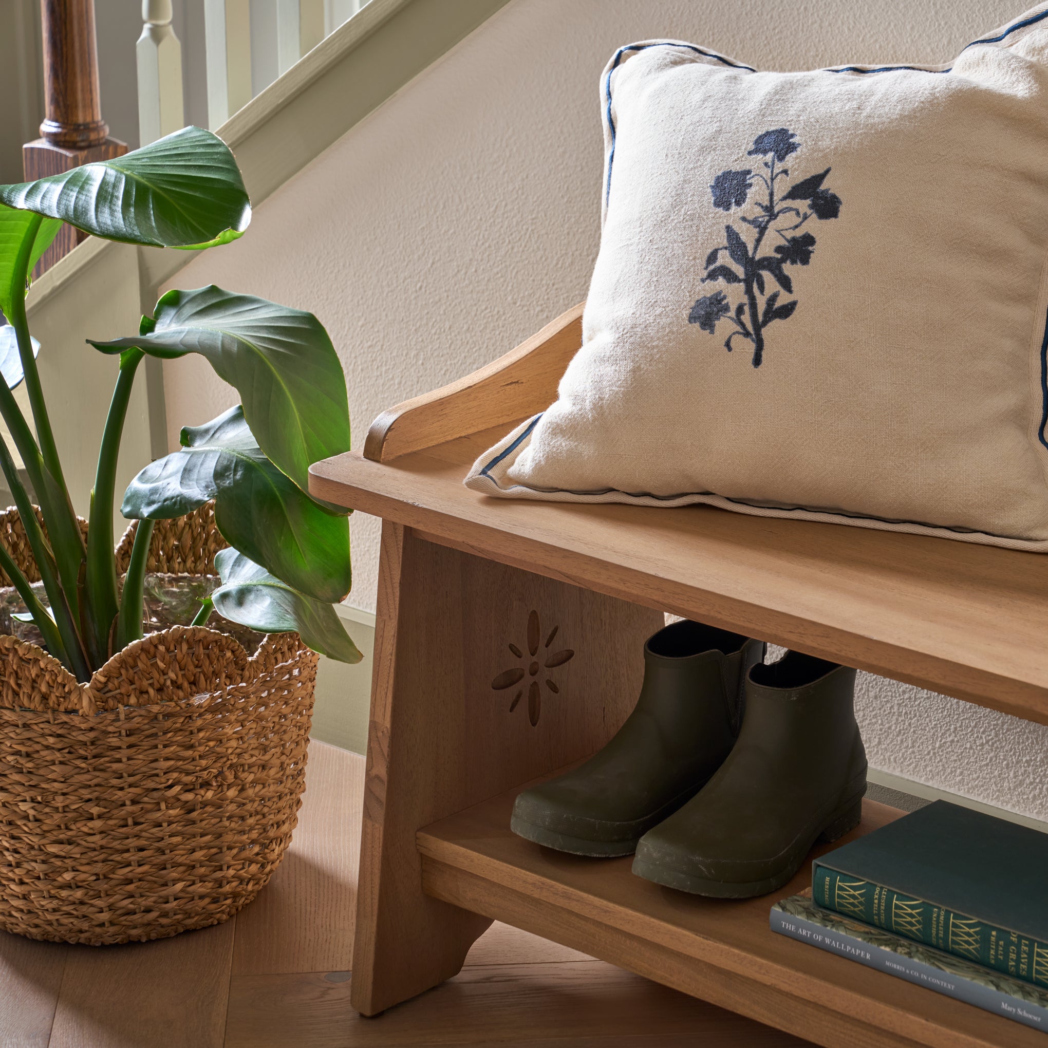 Cassia Bench in a room