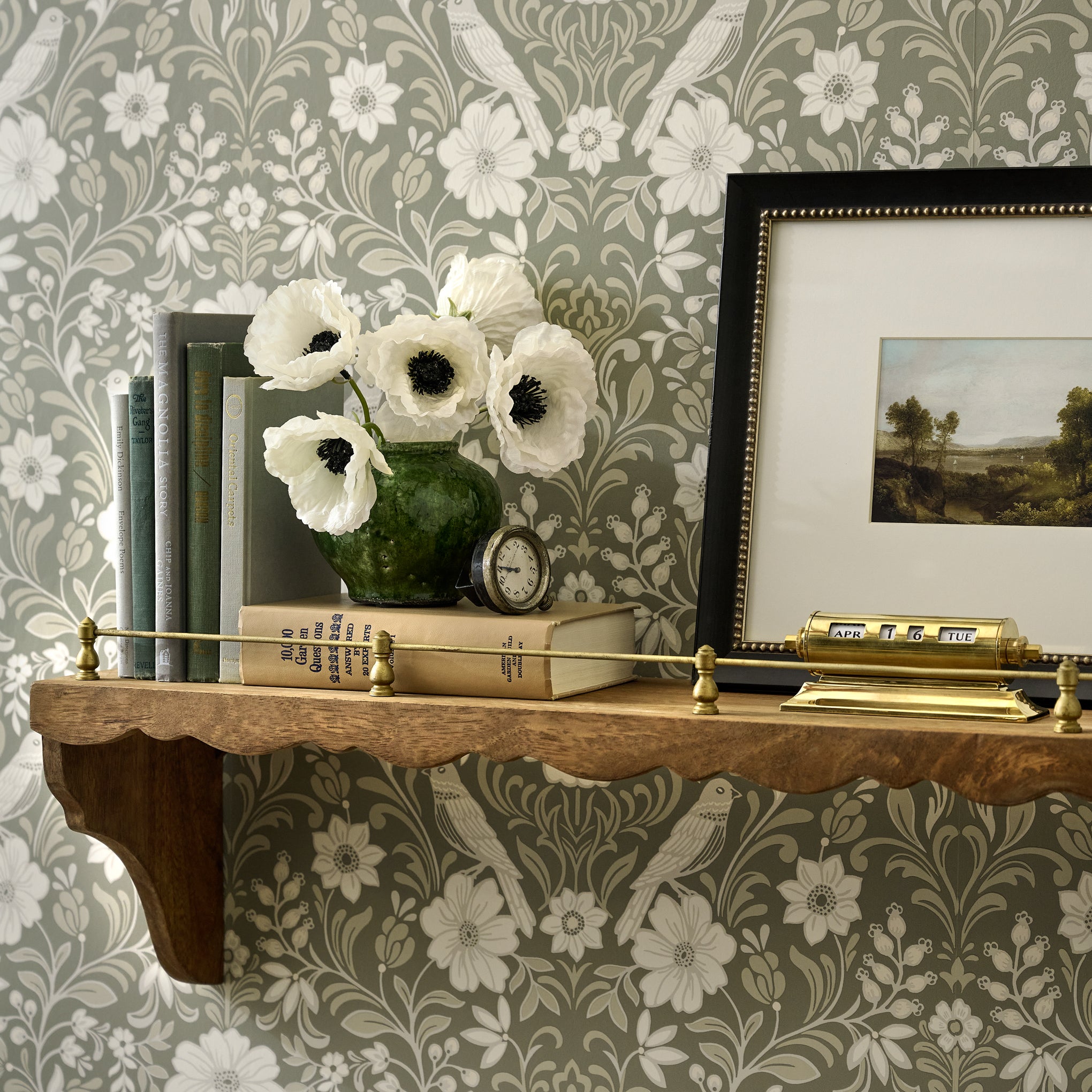 Colette Wallpaper in olive