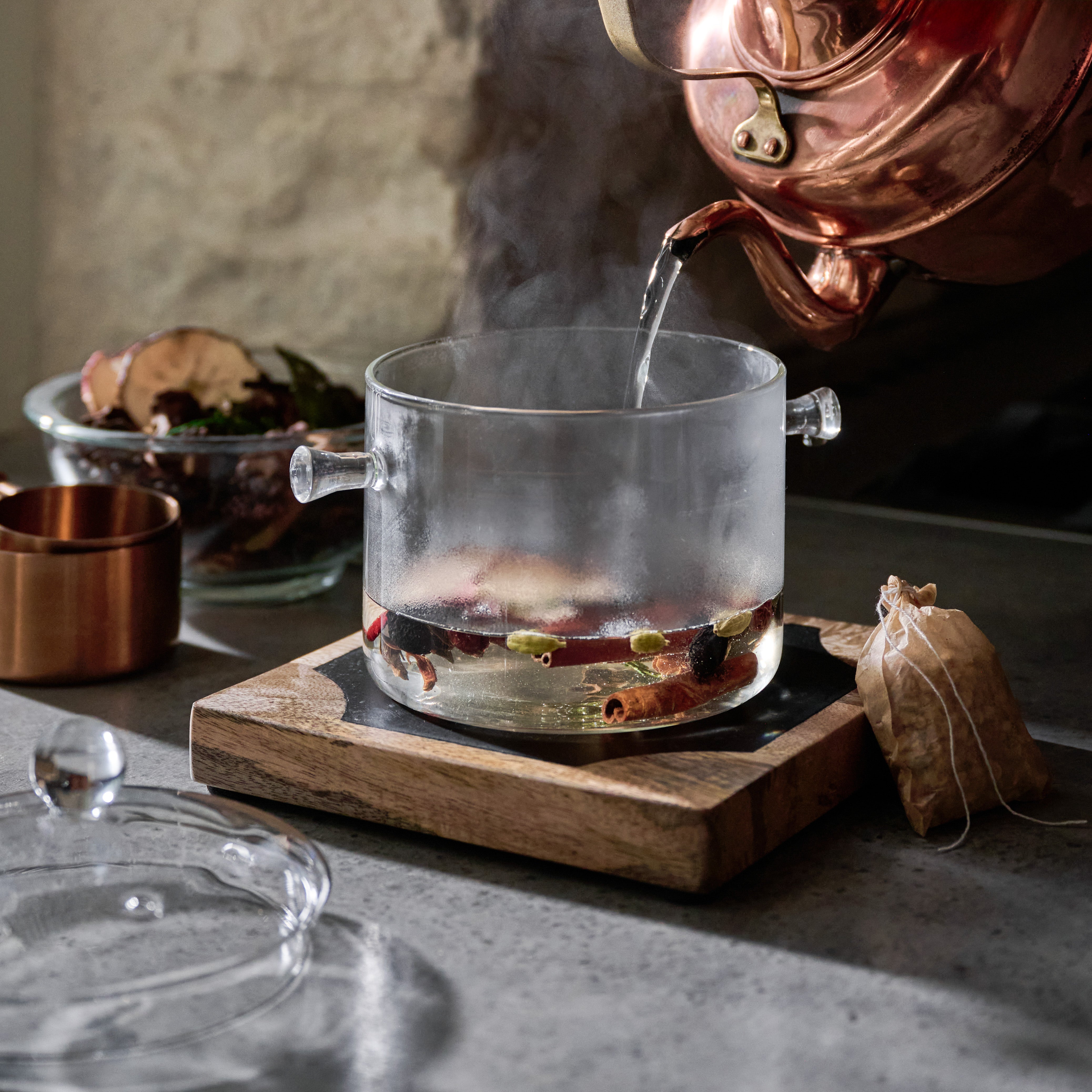 Magnoliass Spiced Orchard Stovetop Simmer