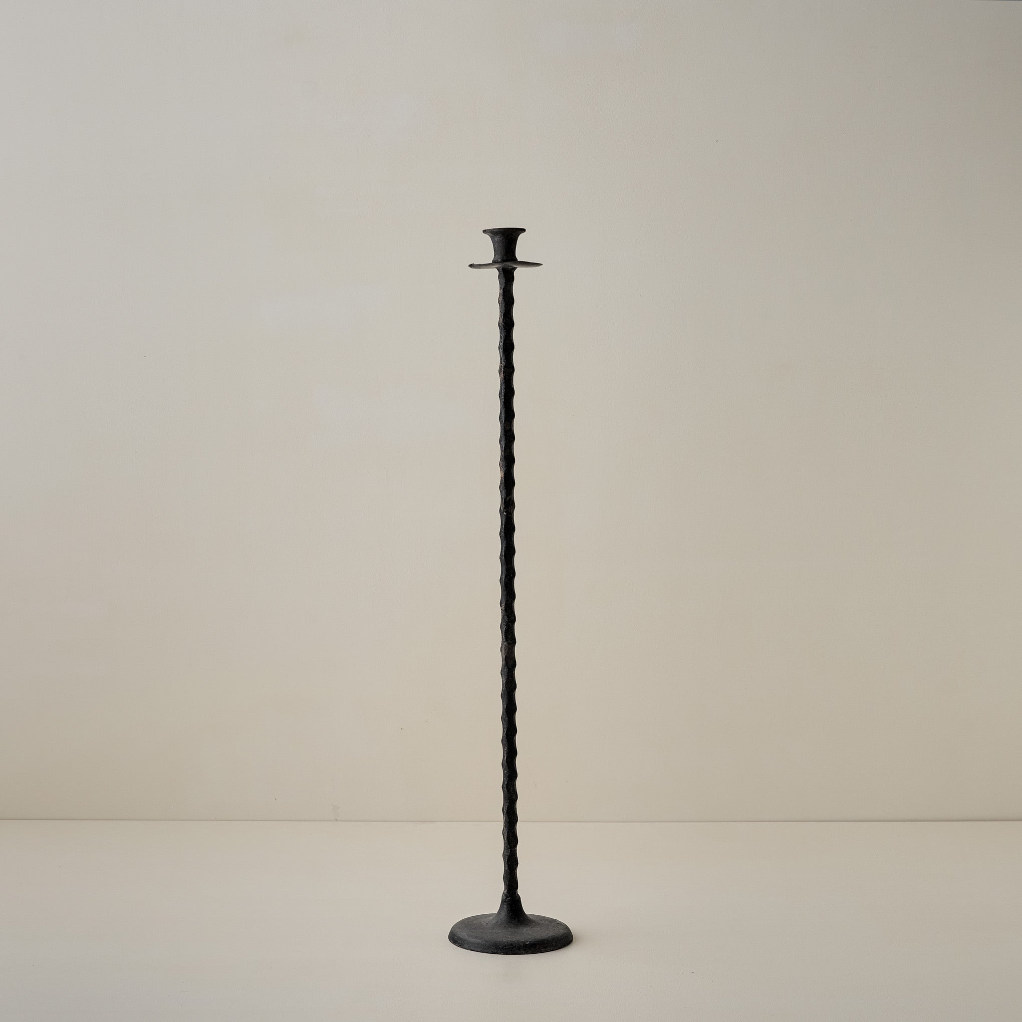 Medium Oversized Iron Taper Holder