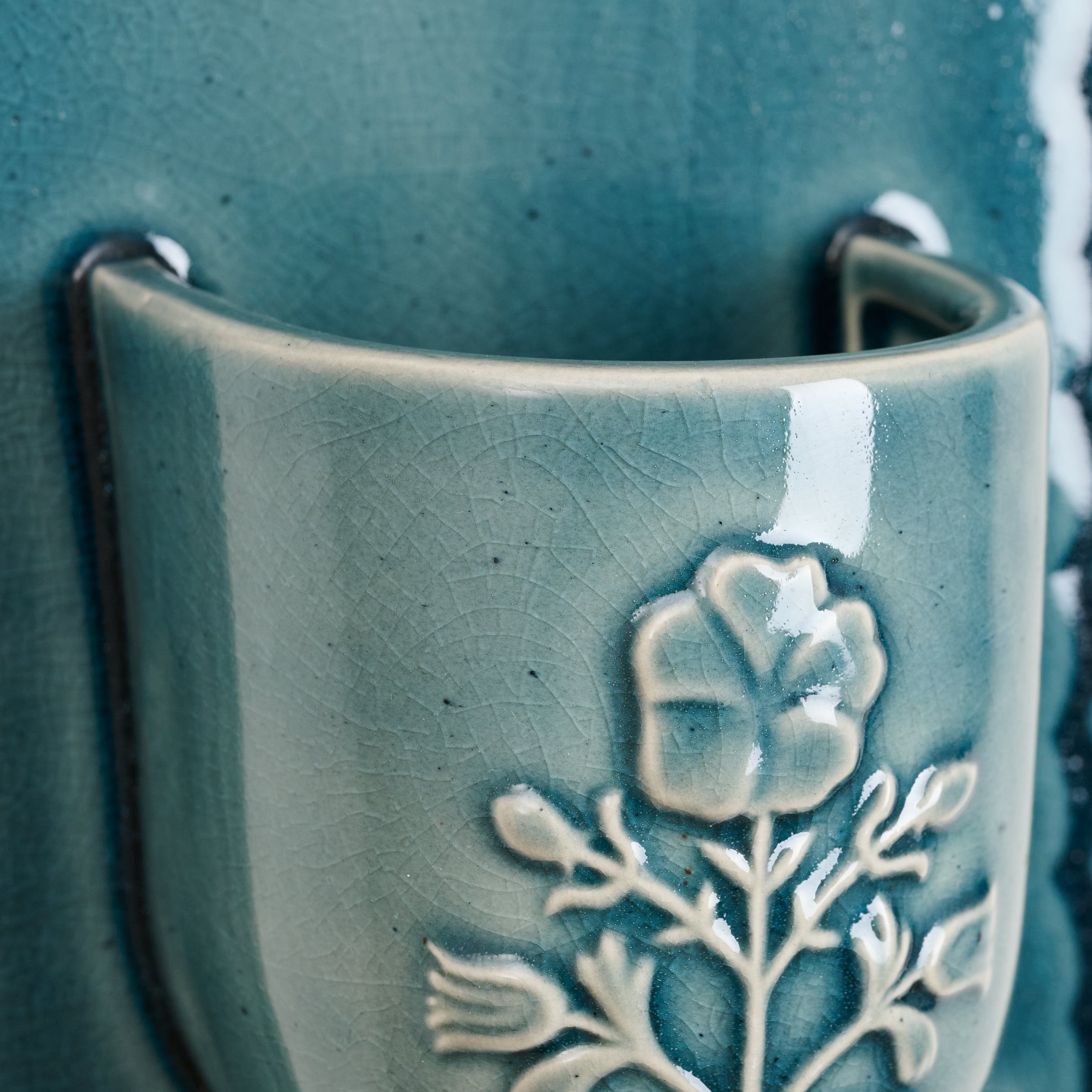 Laison Debossed Floral Ceramic Wall Pocket