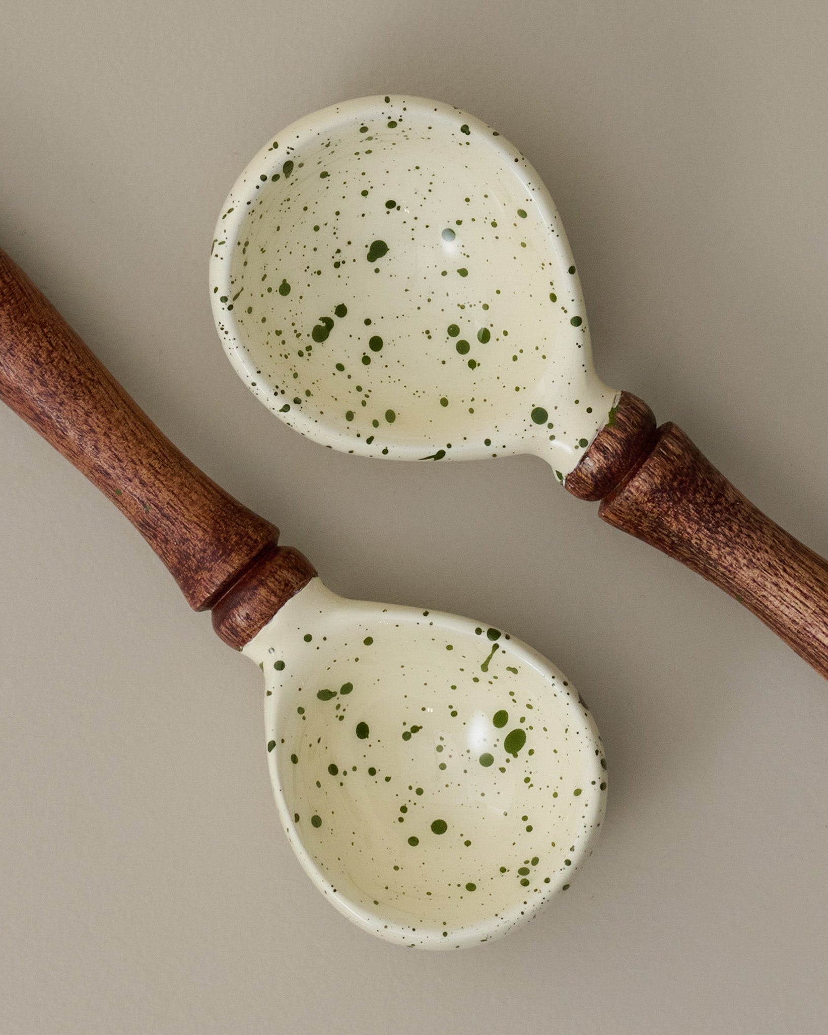 The Cottage Collection Green Speckle Measuring Spoons