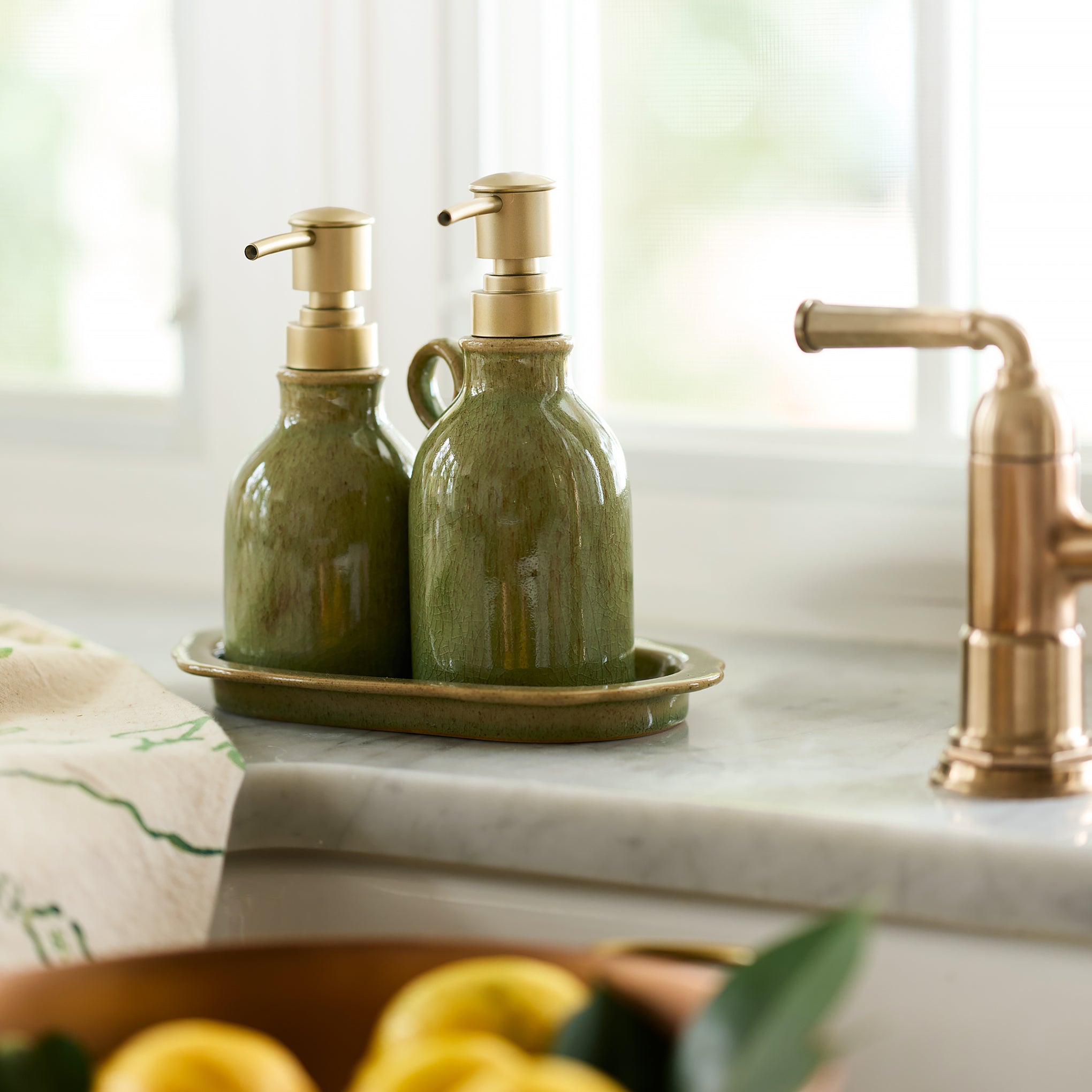Splatter Soap Pump Set