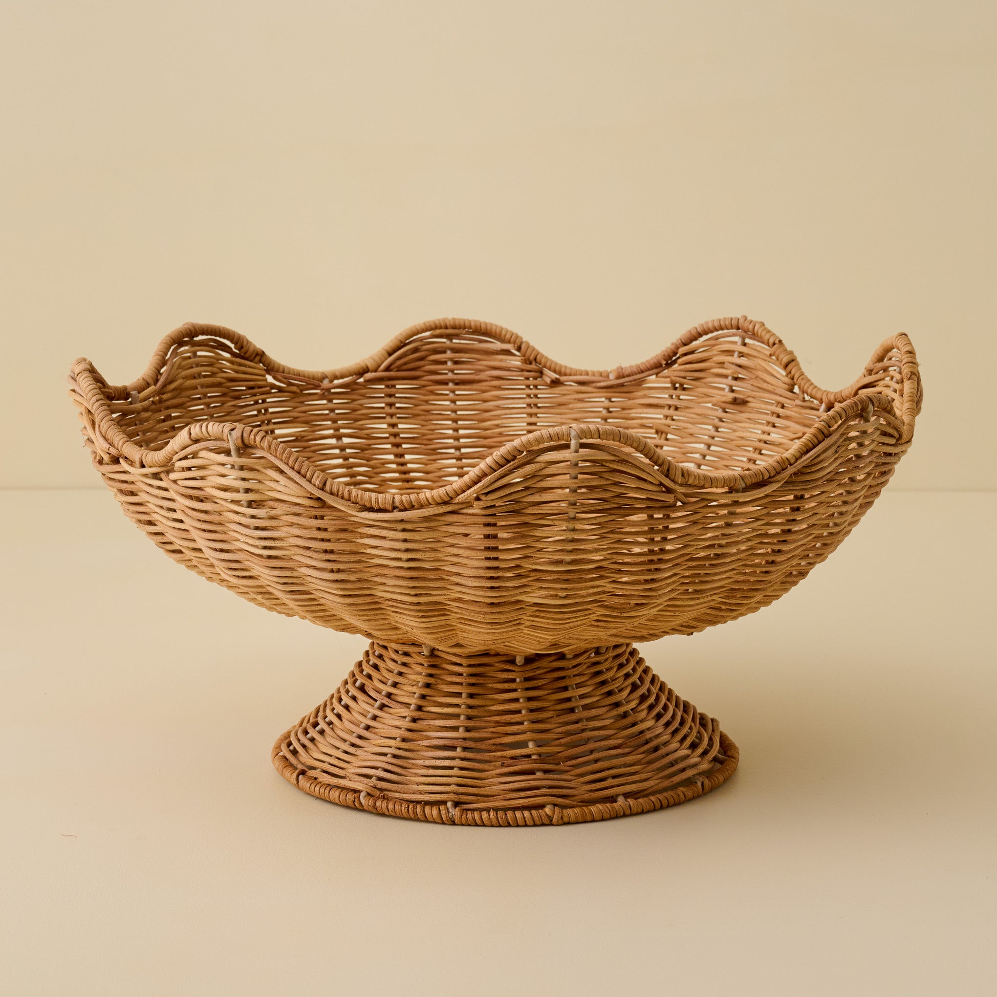Rattan Scallop Bowl