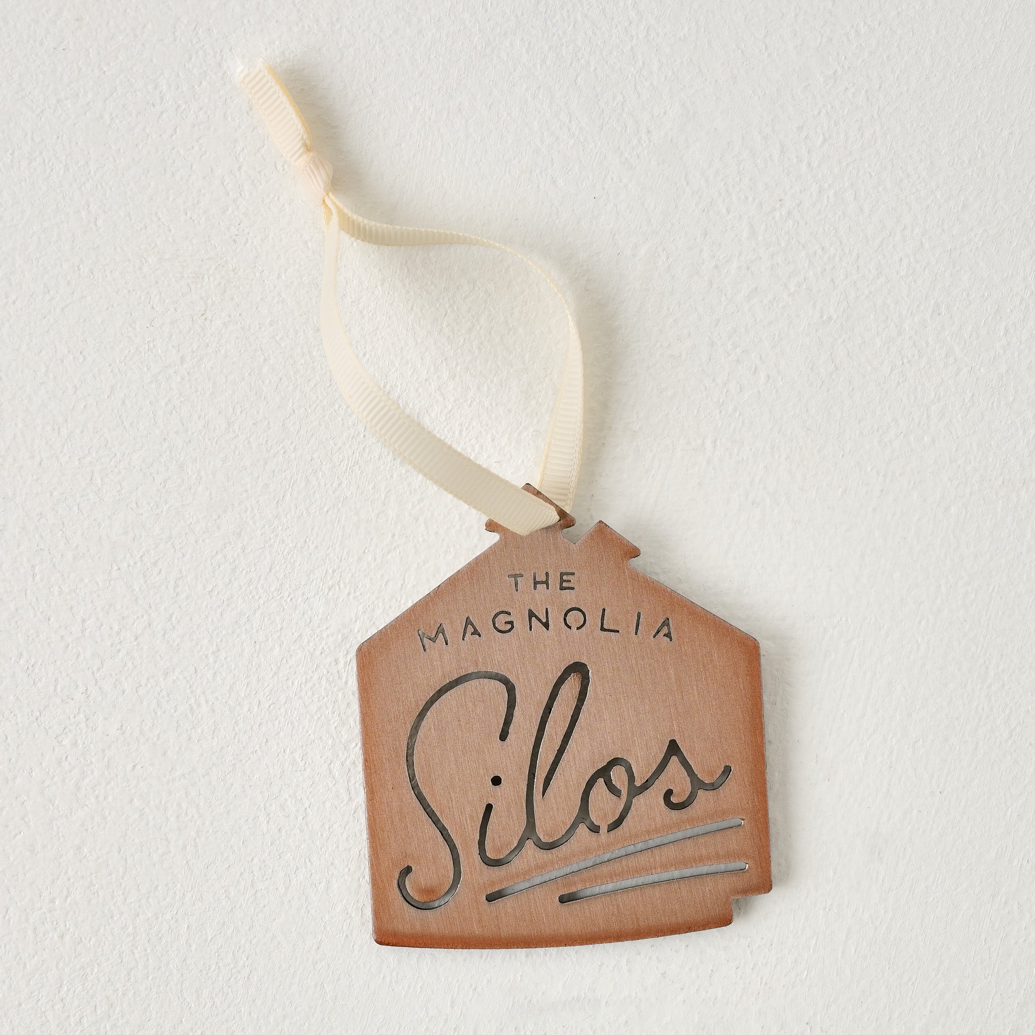 Magnoliass Silos Penny Dust Ornament