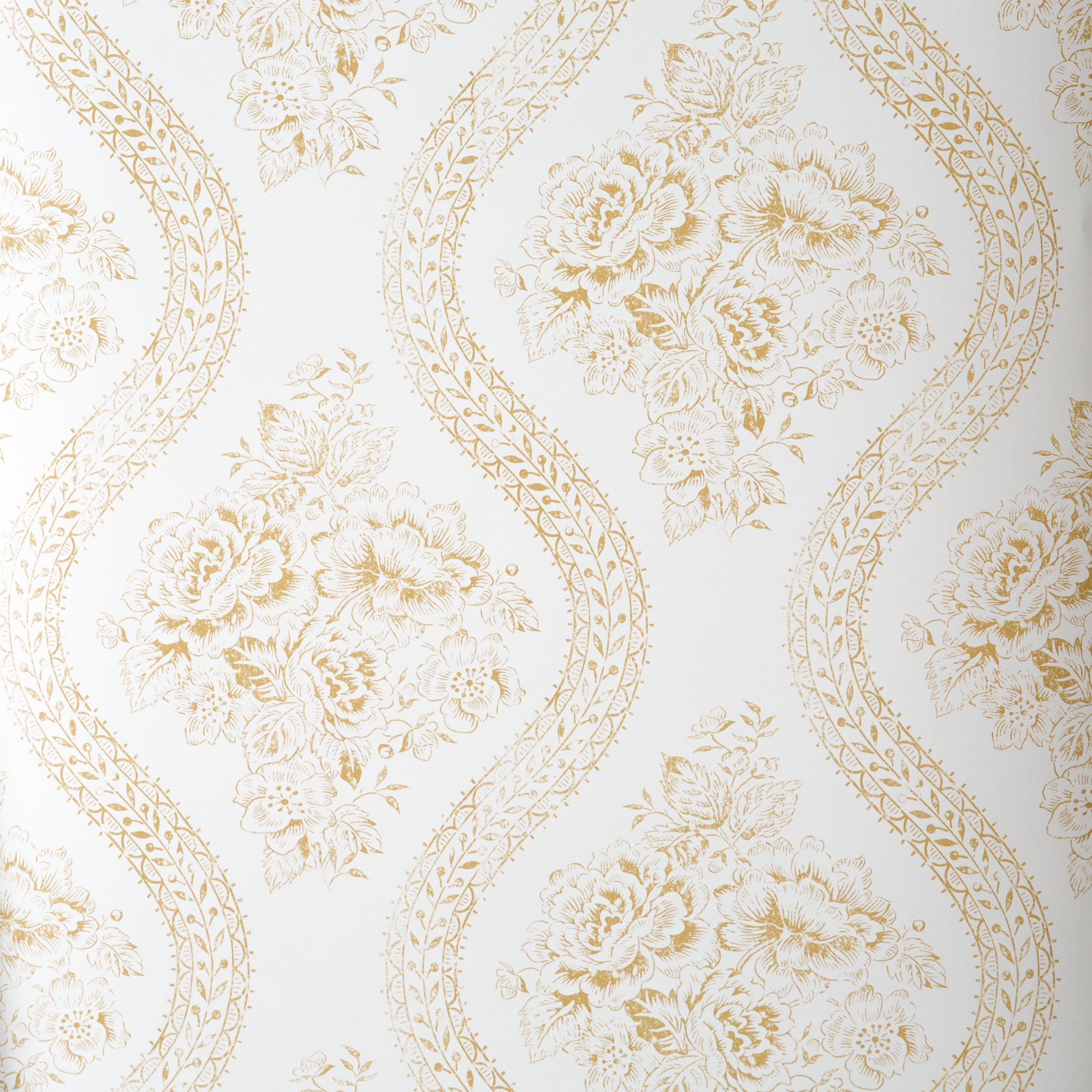 Coverlet Floral Wallpaper