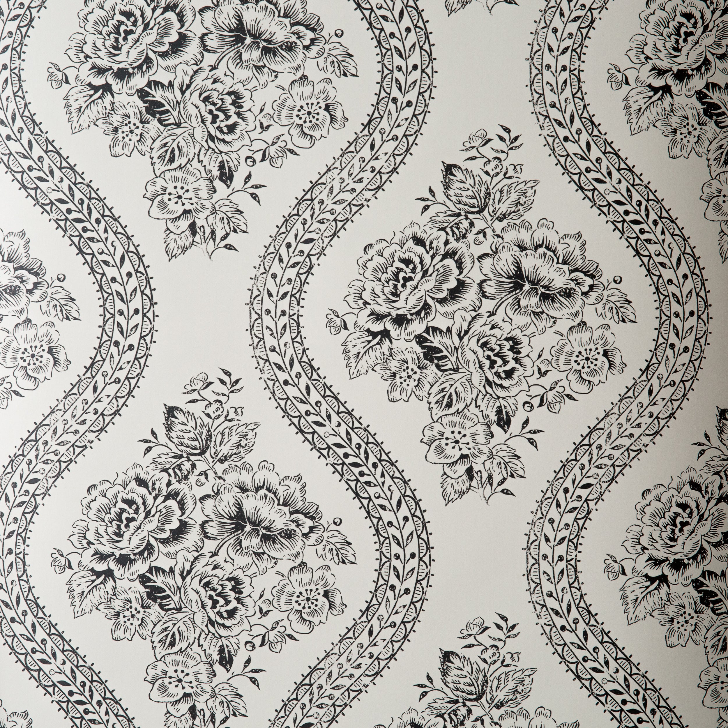 Coverlet Floral Wallpaper
