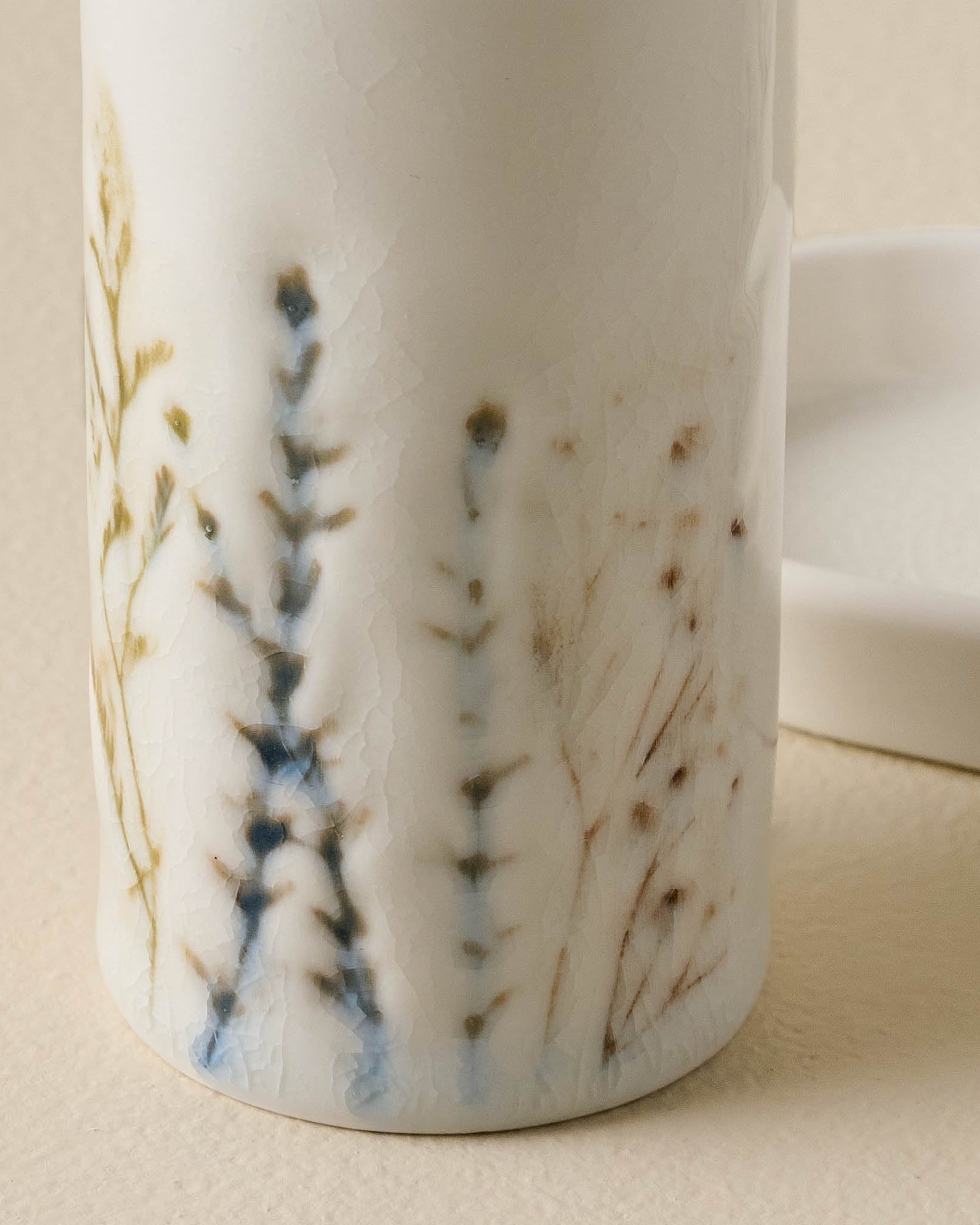 Pressed Floral Salt & Pepper Set close up